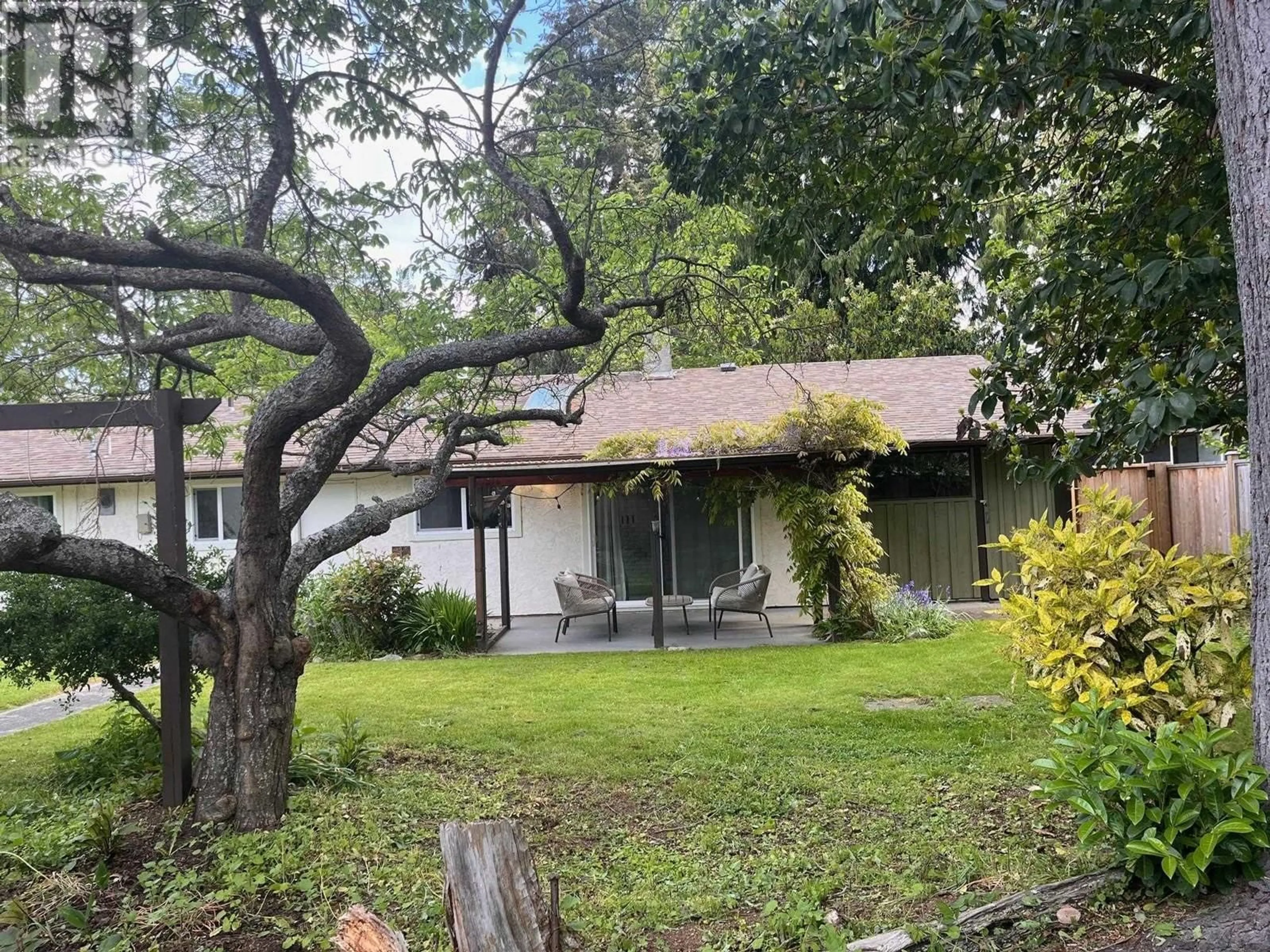 A pic from outside/outdoor area/front of a property/back of a property/a pic from drone, forest/trees view for 5683 MEDUSA STREET, Sechelt British Columbia V0N3A0