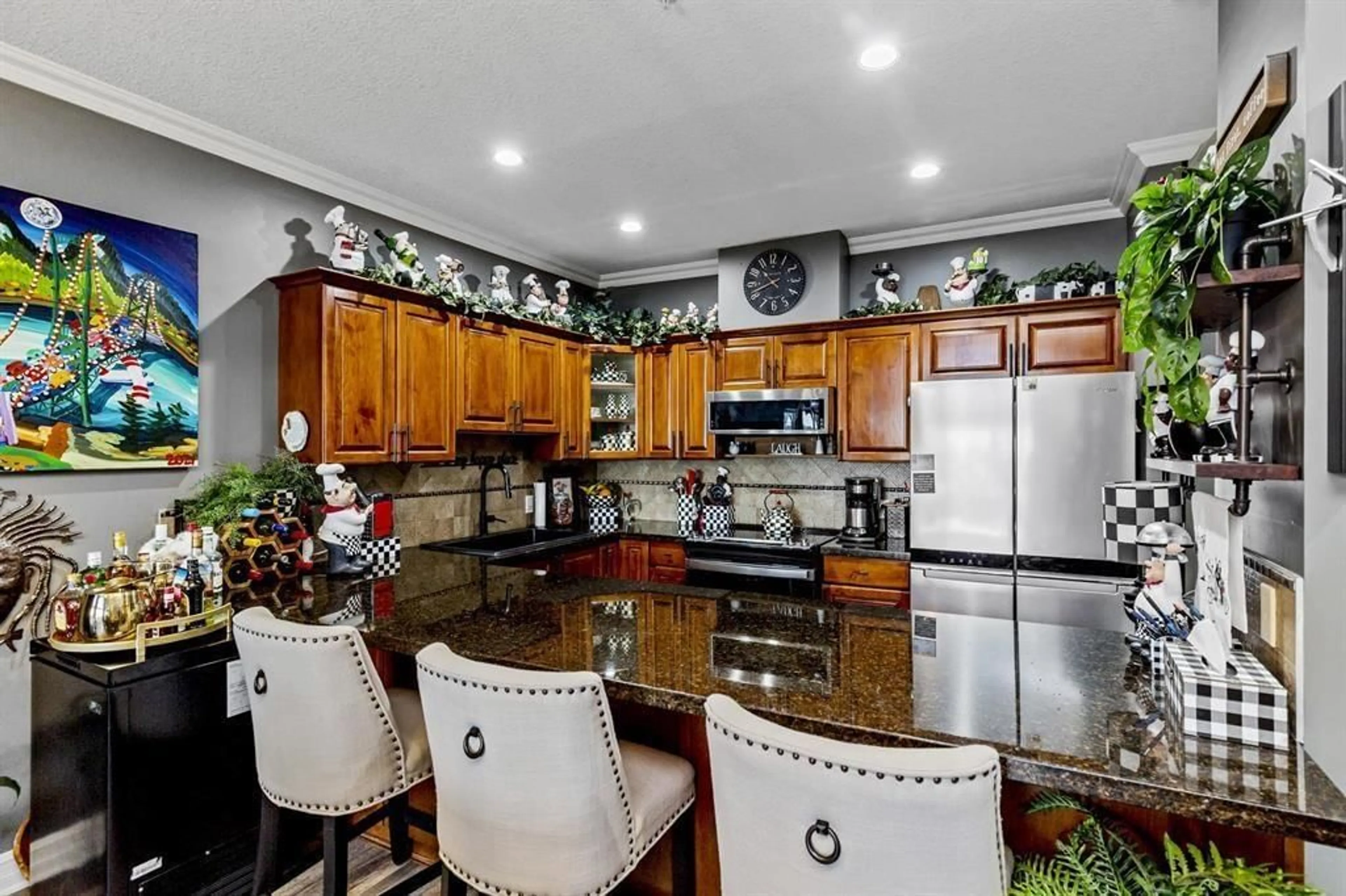 Open concept kitchen, ceramic/tile floor for B306 - 33755 7, Mission British Columbia V2V0A4