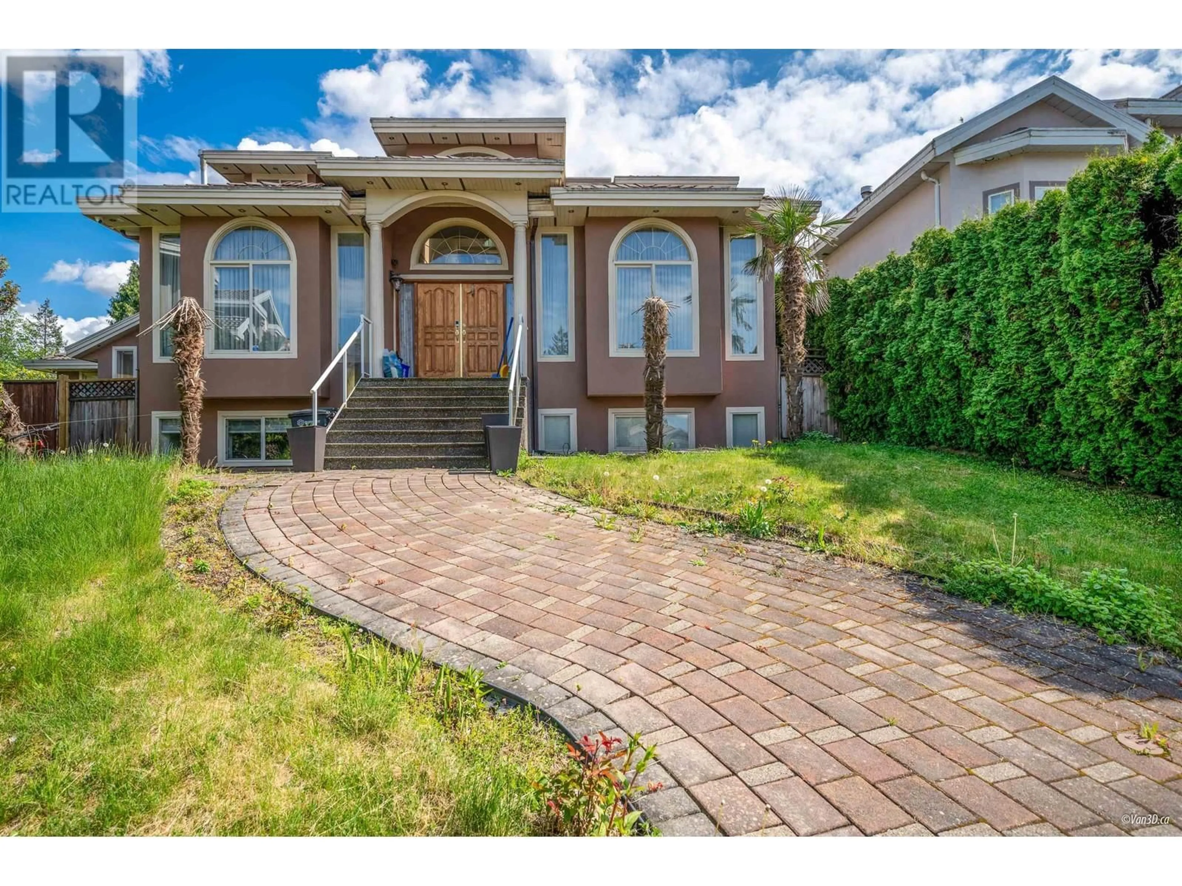 Home with brick exterior material, street for 6728 MASON COURT, Burnaby British Columbia V5E4J2