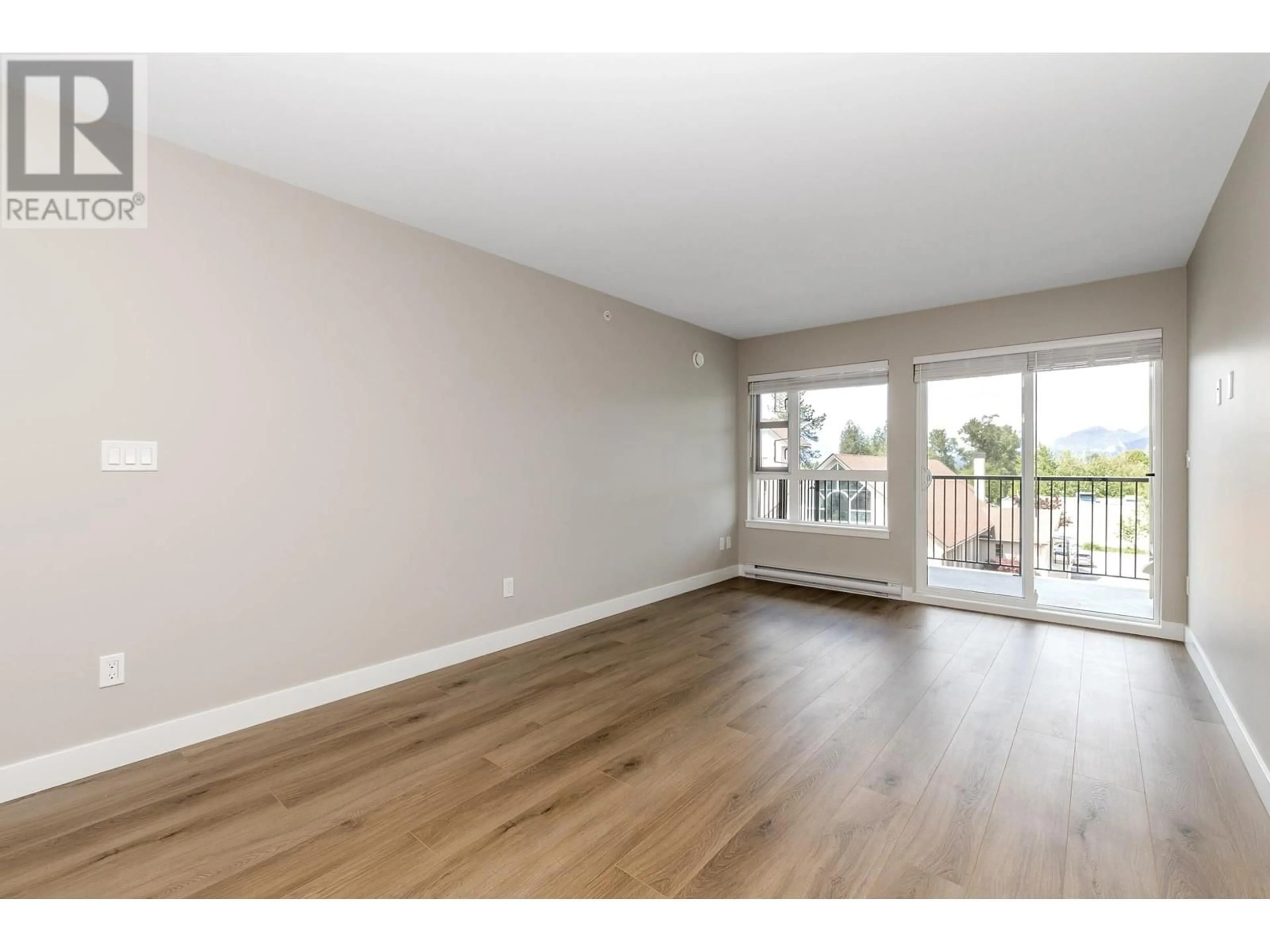 A pic of a room for 417 - 22562 121 AVENUE, Maple Ridge British Columbia V2X3Y8