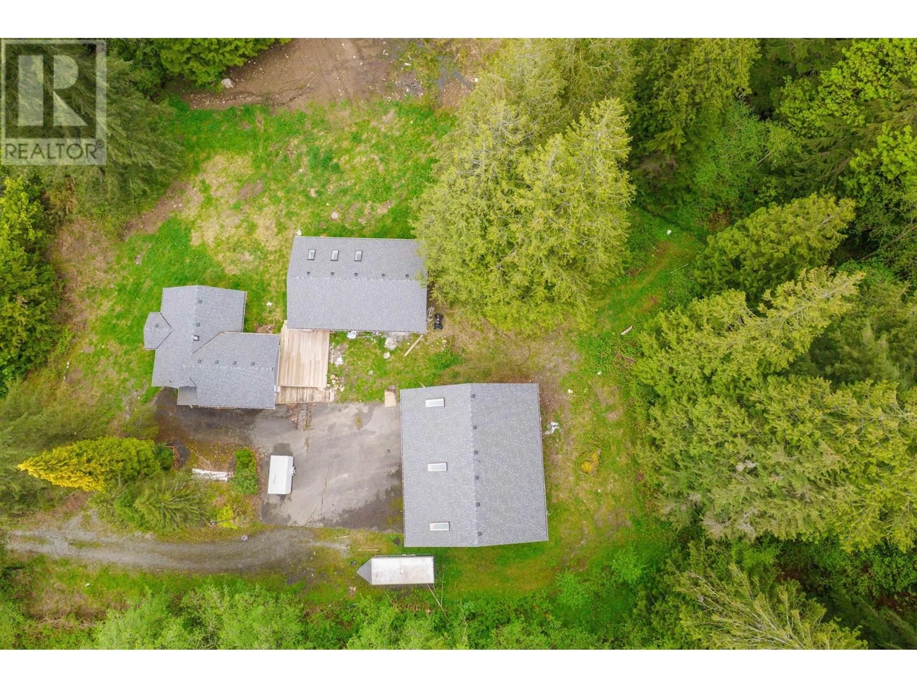 A pic from outside/outdoor area/front of a property/back of a property/a pic from drone, forest/trees view for 11554 284 STREET, Maple Ridge British Columbia V2W1L9