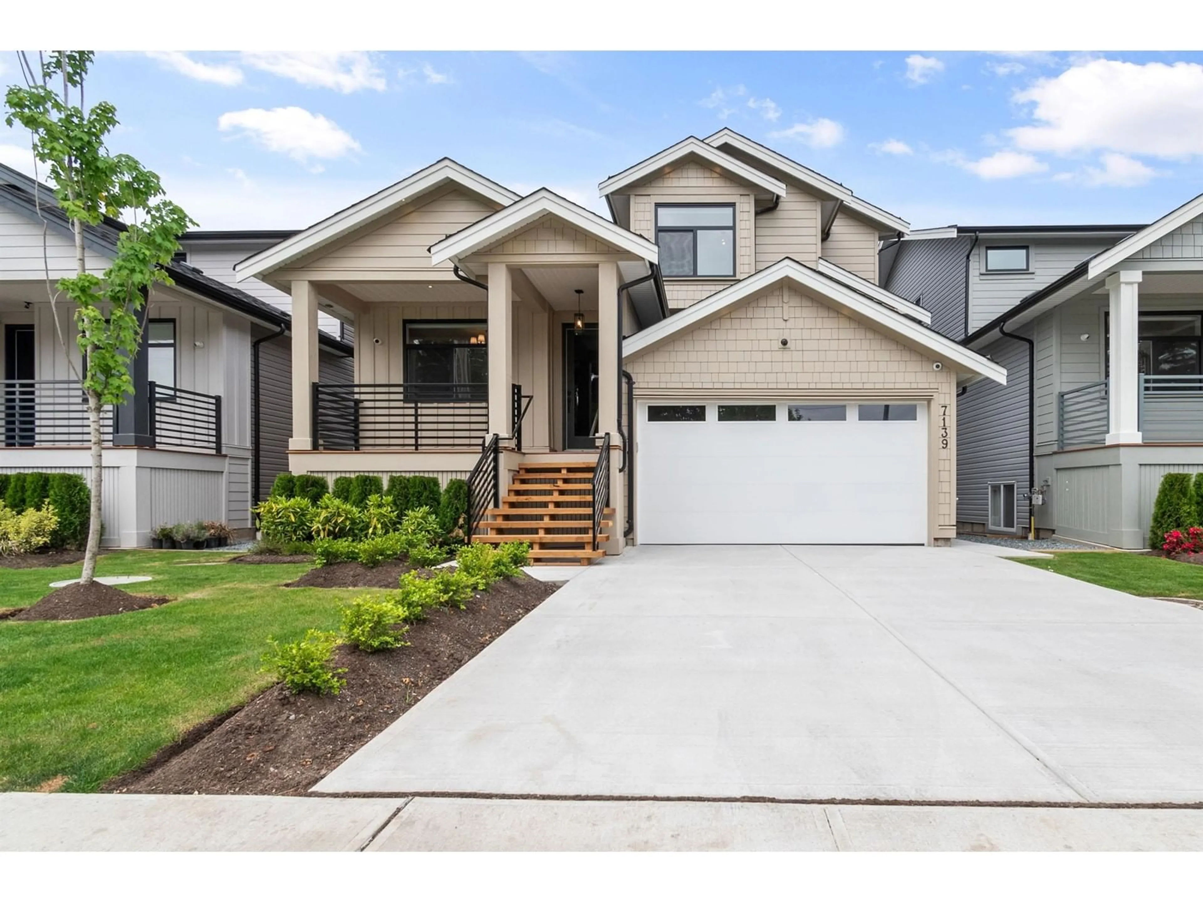 Home with vinyl exterior material, street for 7139 ELWOOD DRIVE, Chilliwack British Columbia V2R1G8