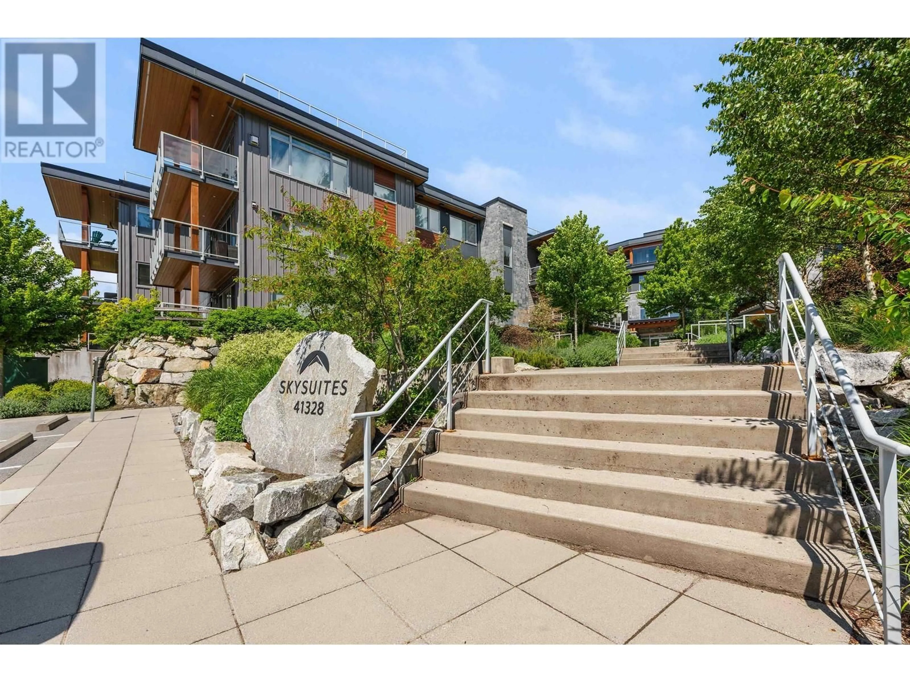 Patio, unknown for 312 - 41328 SKYRIDGE PLACE, Squamish British Columbia V8B1A4