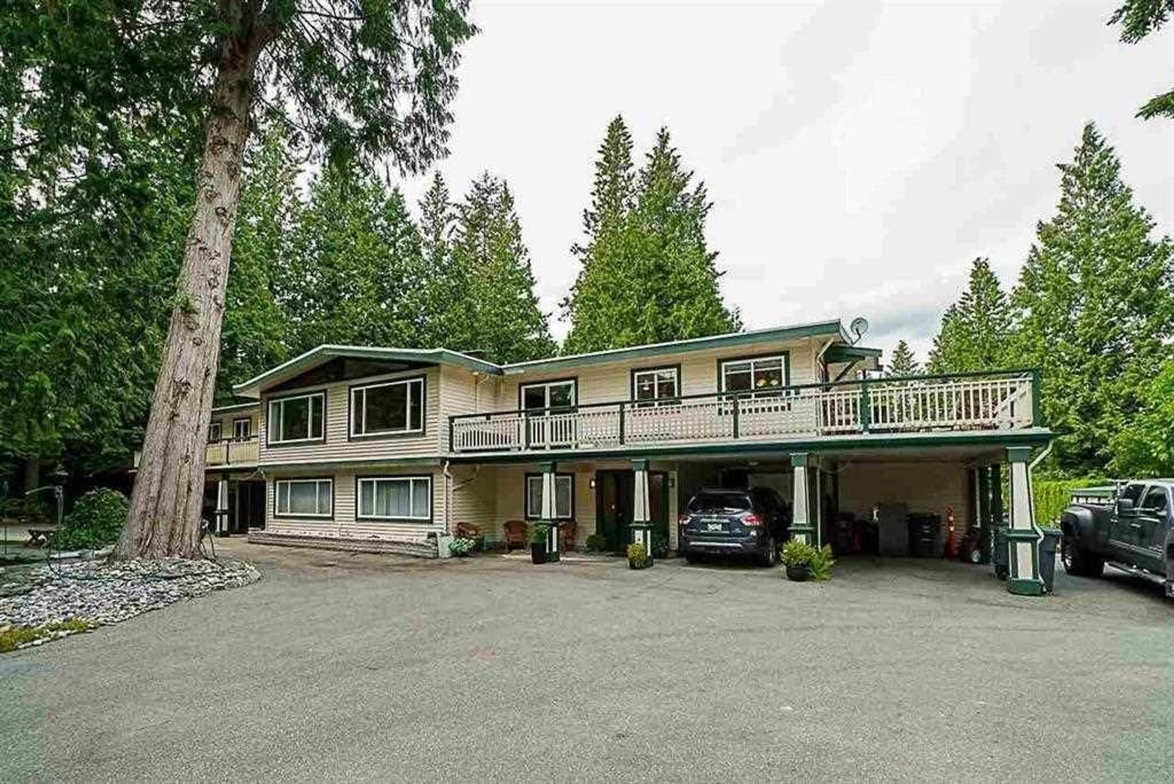 Unknown for 17513 26, Surrey British Columbia V3Z0A4