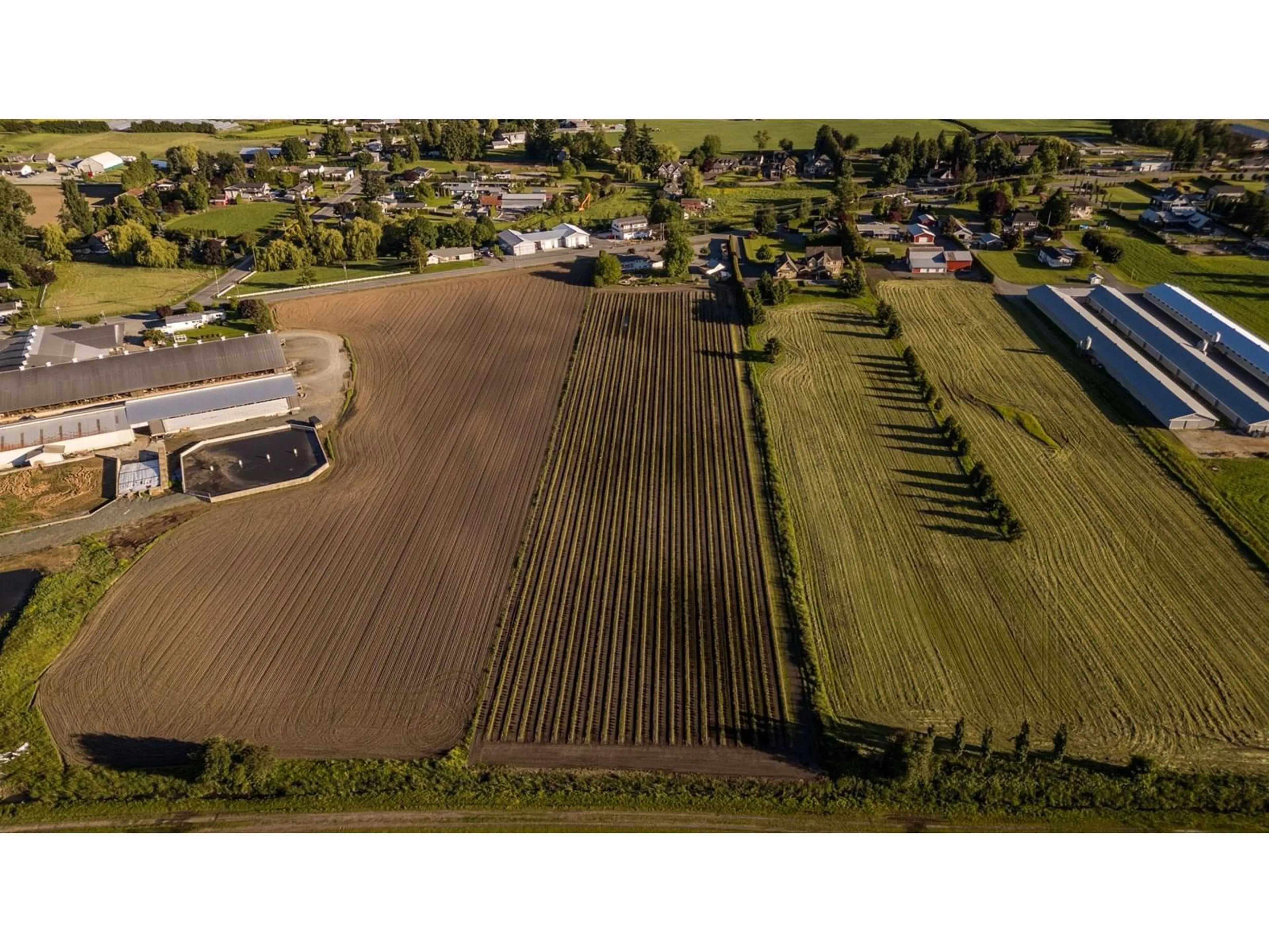 A pic from outside/outdoor area/front of a property/back of a property/a pic from drone, unknown for 42505 YALE ROAD, Sardis - Greendale British Columbia V2R4J4