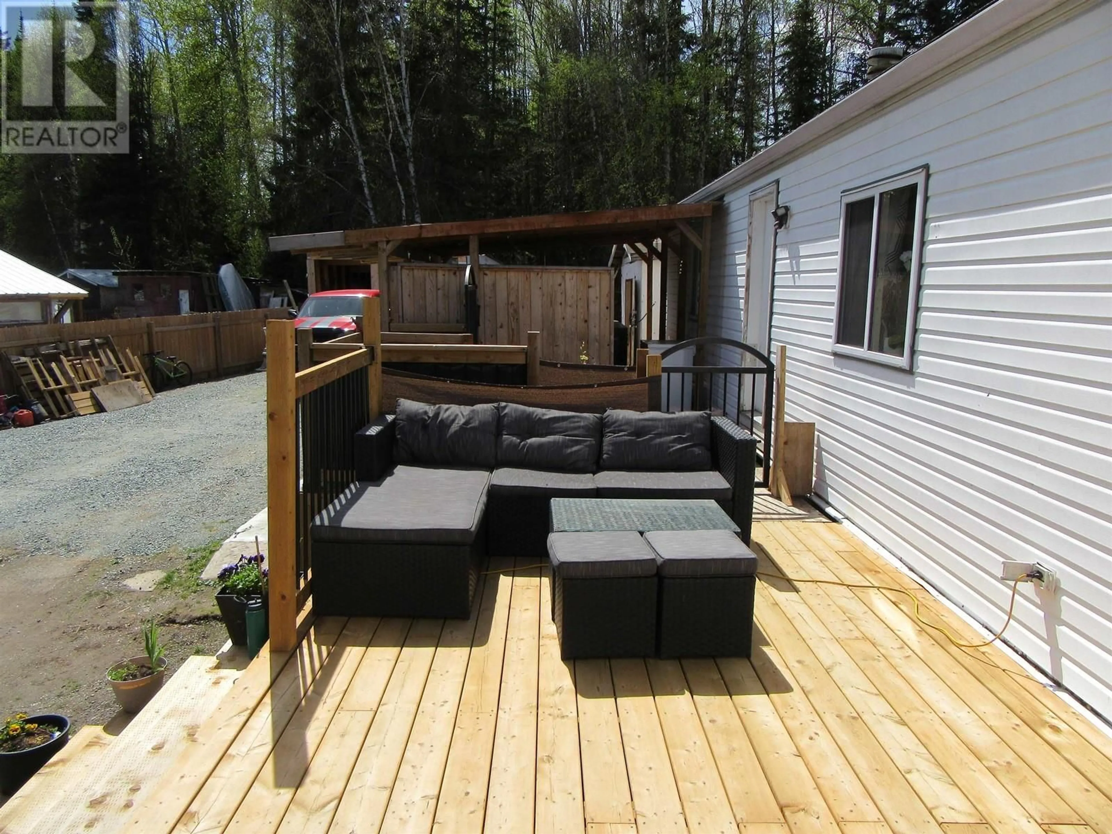 Patio, unknown for 3967 DIAMOND DRIVE, Prince George British Columbia V2K3N7
