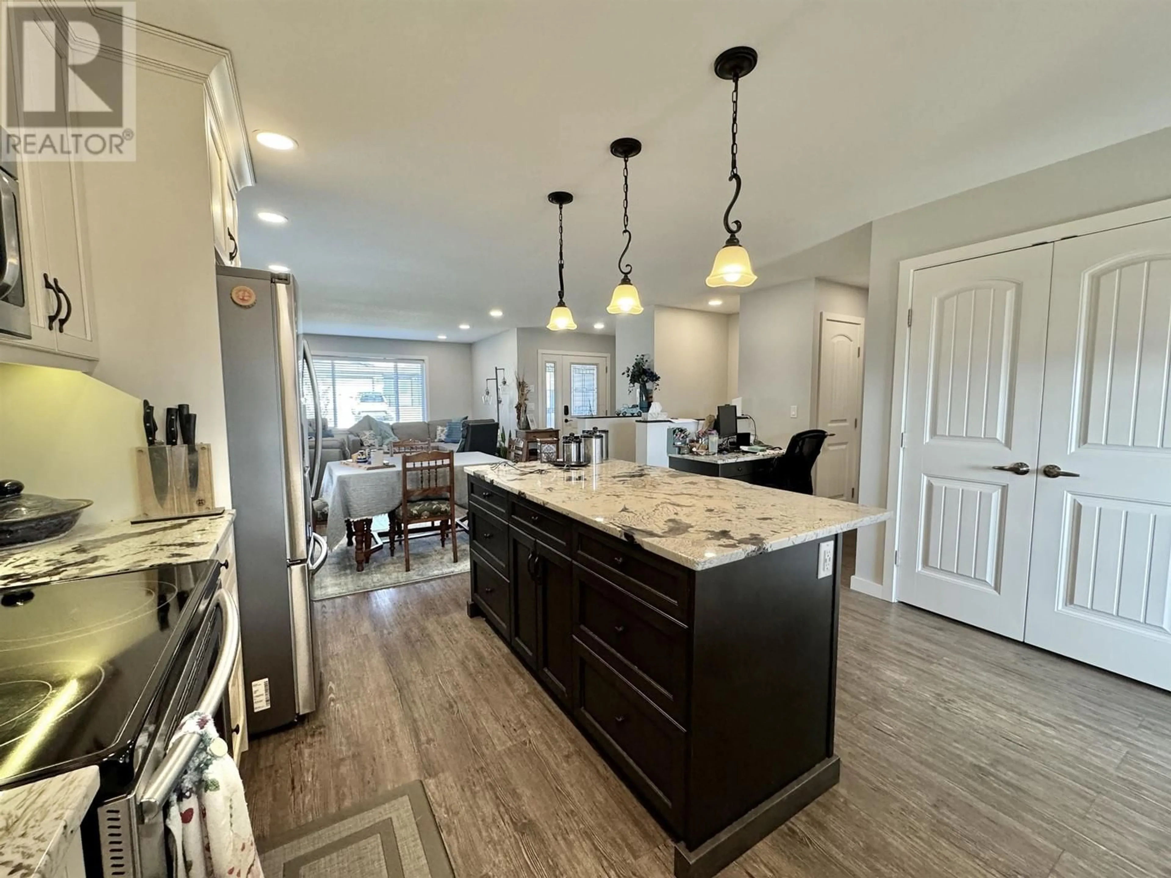 Open concept kitchen, unknown for 127 - 375 MANDARINO PLACE, Williams Lake British Columbia V2G4V3