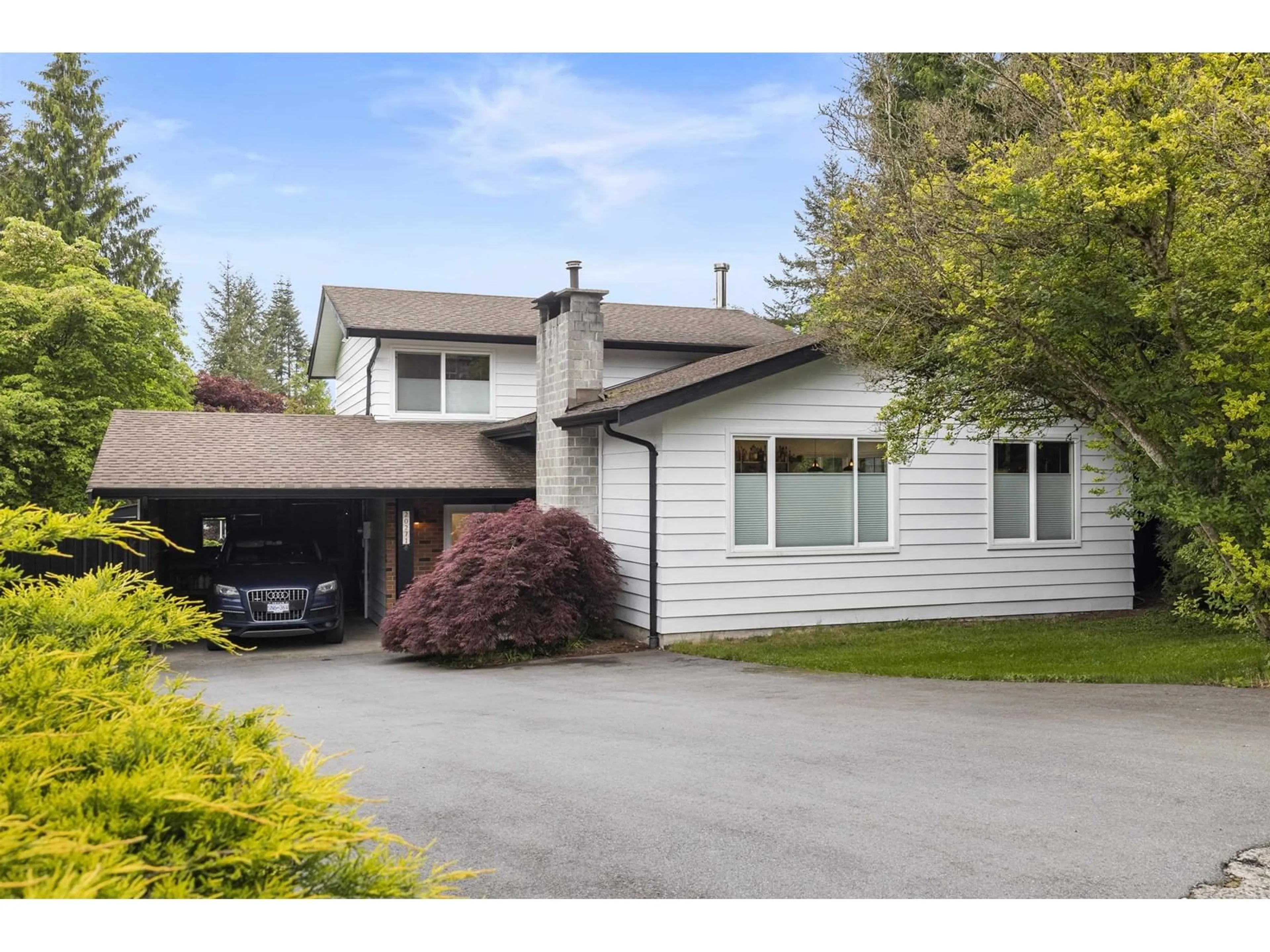 Home with vinyl exterior material, street for 20271 47A, Langley British Columbia V3A5K9