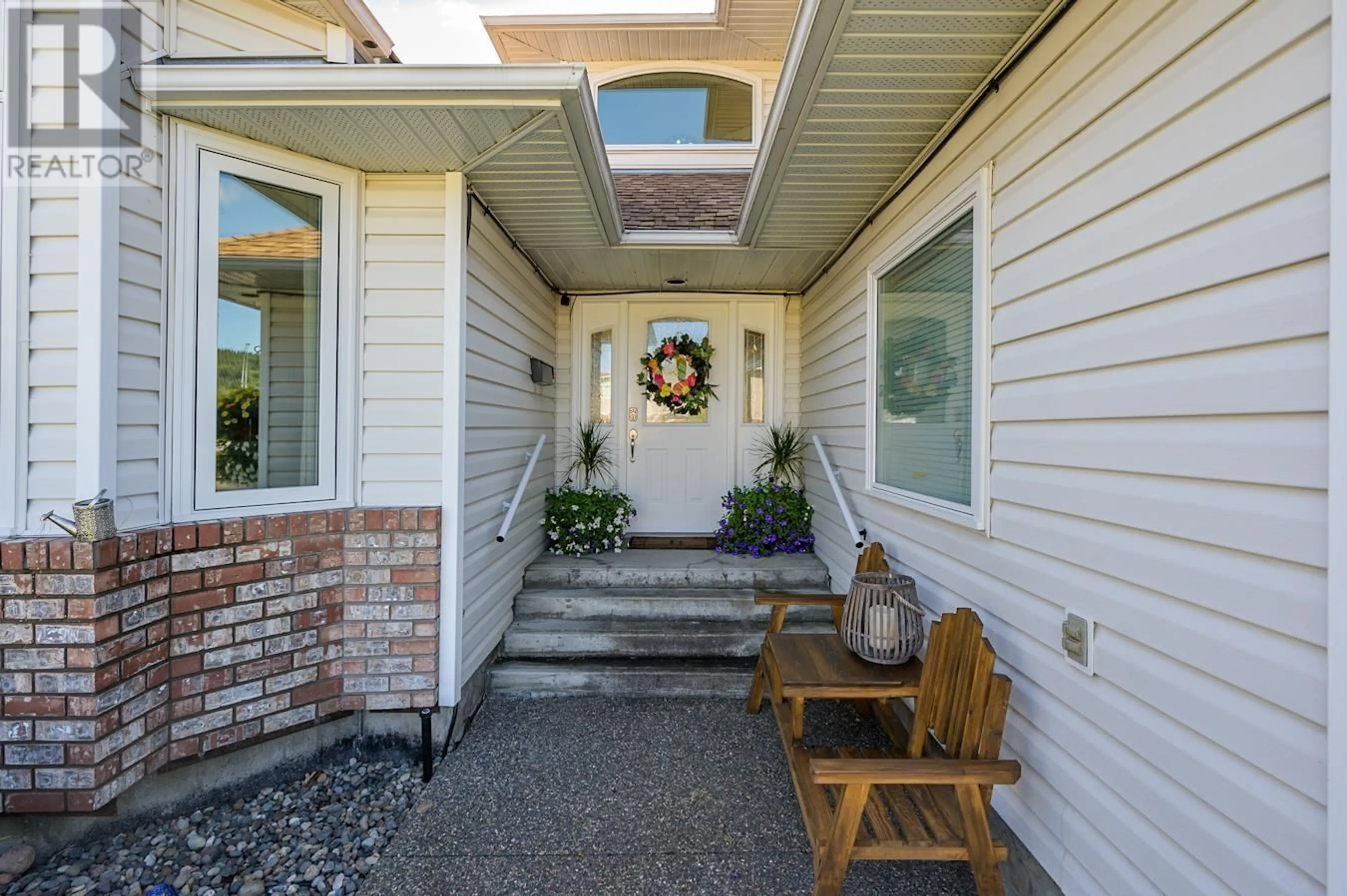 Indoor entryway for 4646 RYSER COURT, Prince George British Columbia V2M6X8