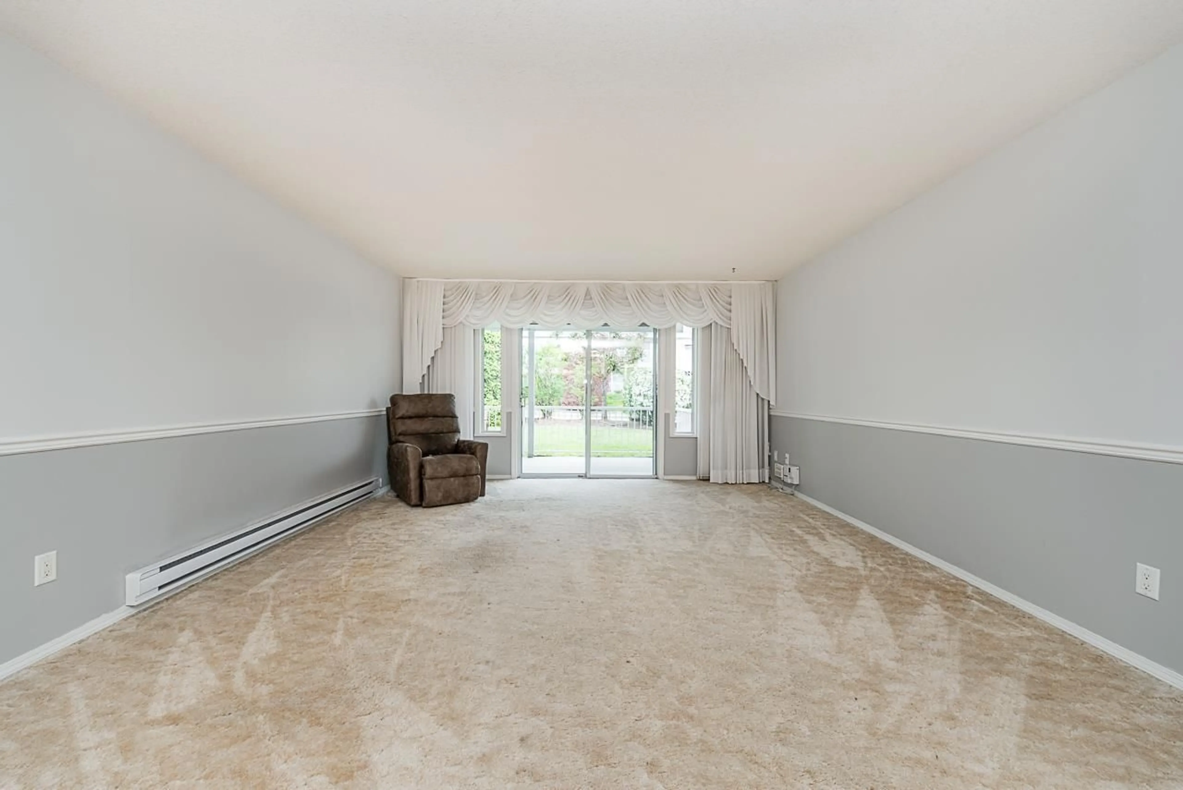 A pic of a room for 157 - 32691 GARIBALDI, Abbotsford British Columbia V2T5T7