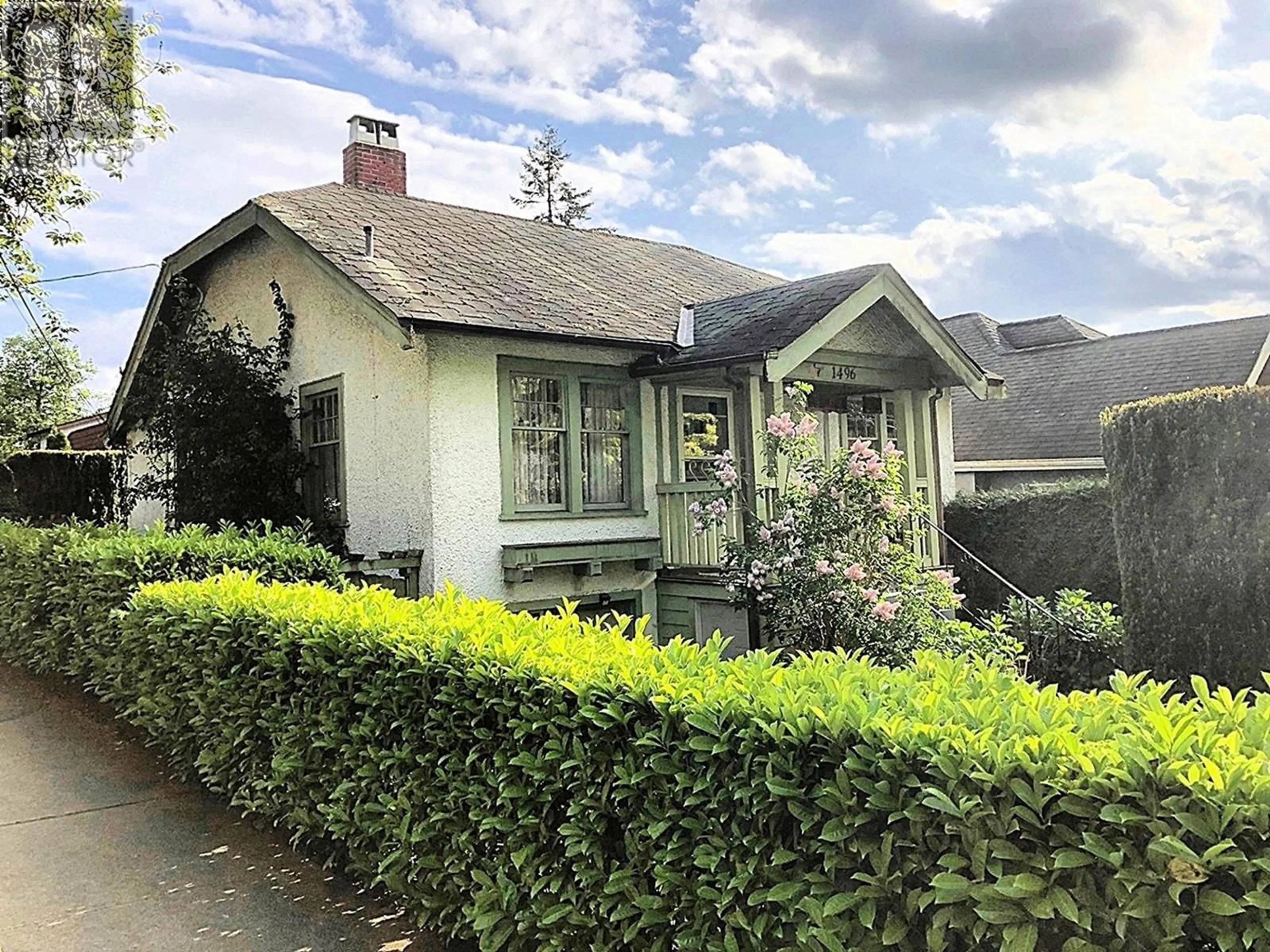 Unknown for 1496 15TH AVENUE, Vancouver British Columbia V5N2E8
