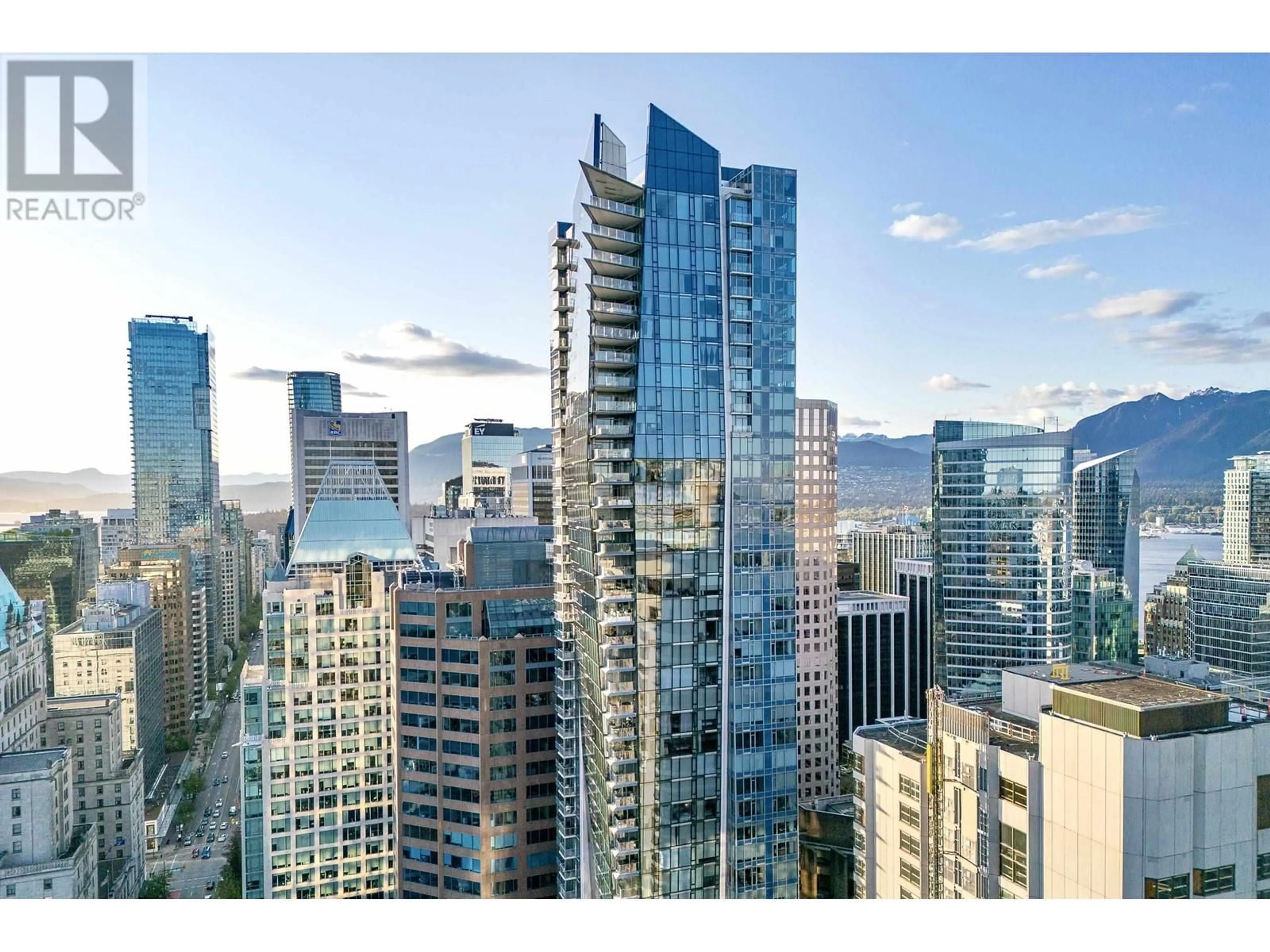 A pic from outside/outdoor area/front of a property/back of a property/a pic from drone, city buildings view from balcony for 2902 - 667 HOWE STREET, Vancouver British Columbia V6C0B5