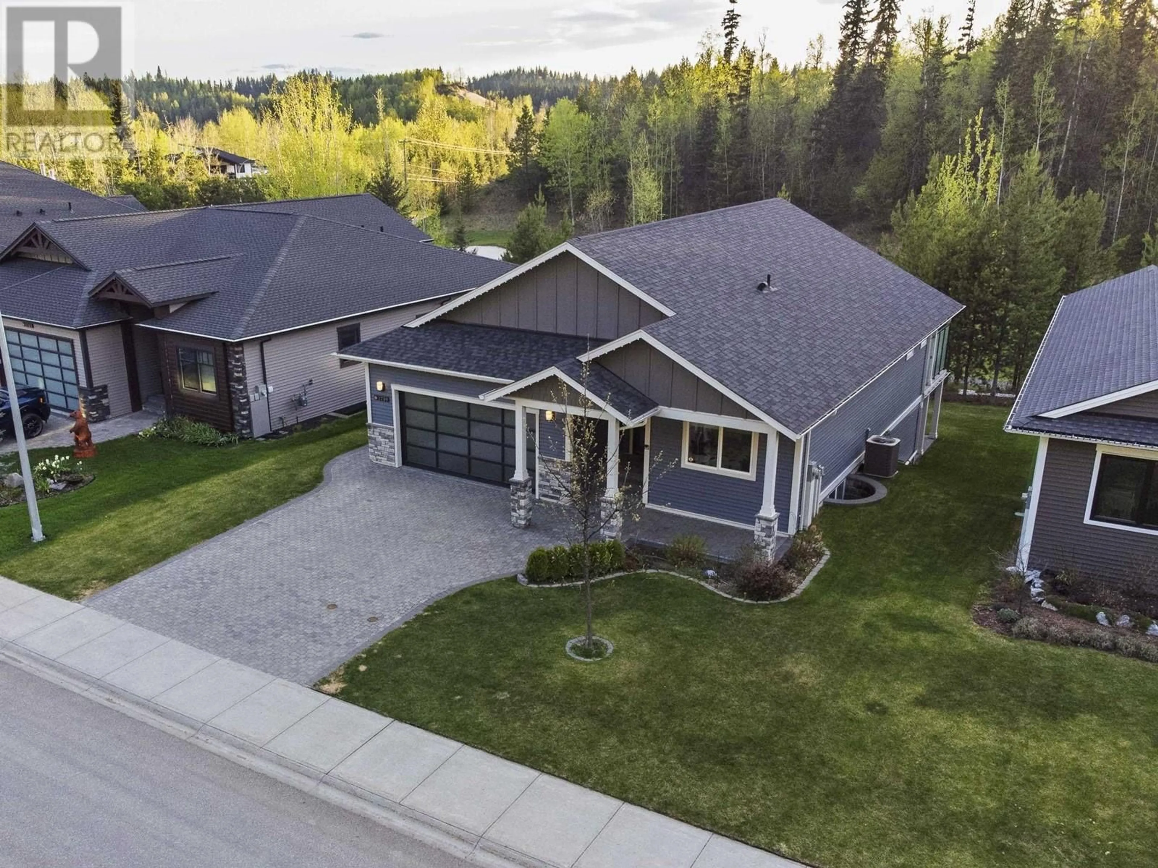 A pic from outside/outdoor area/front of a property/back of a property/a pic from drone, street for 2759 LINKS DRIVE, Prince George British Columbia V2K0B3