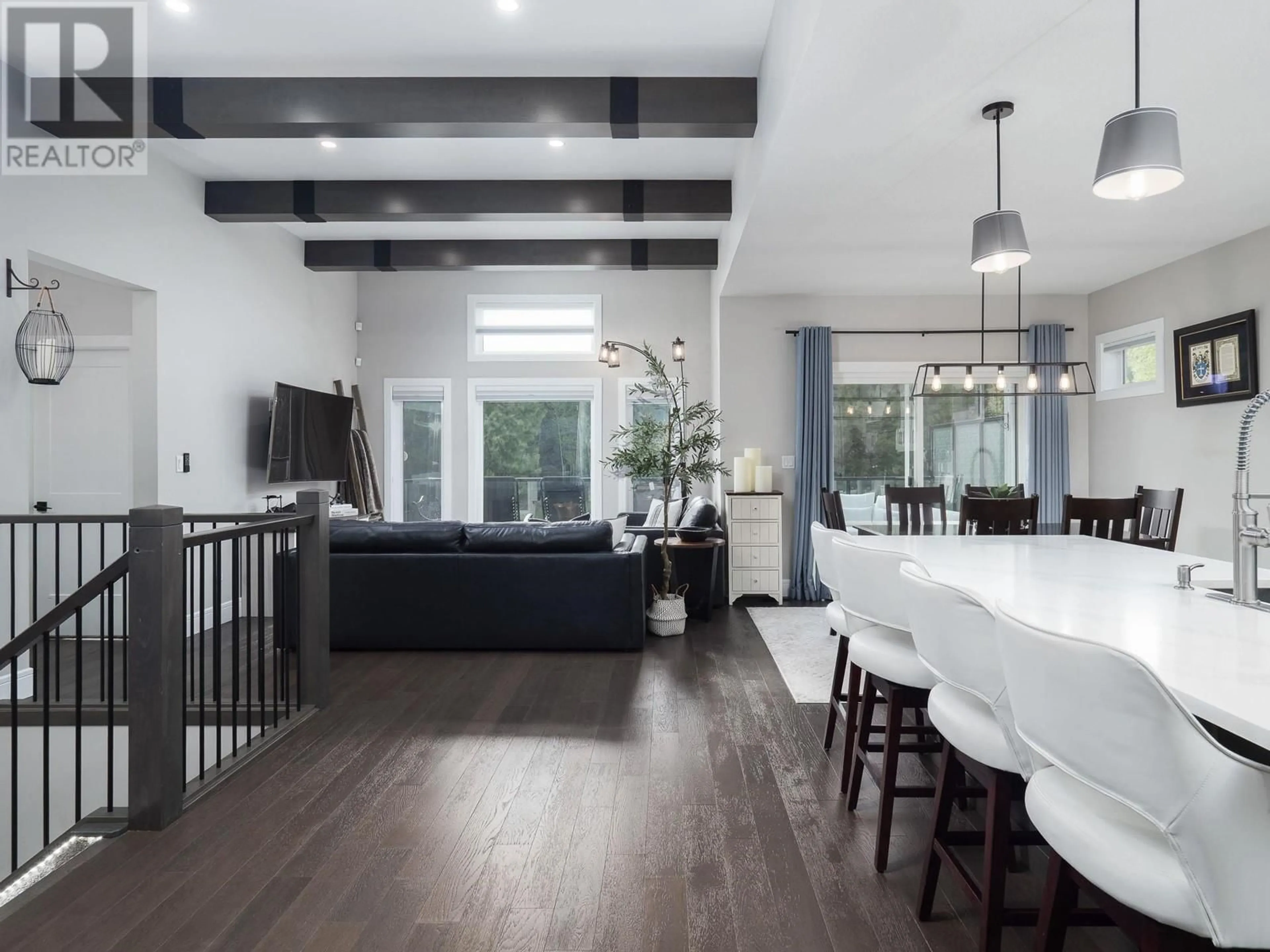 Open concept kitchen, unknown for 2759 LINKS DRIVE, Prince George British Columbia V2K0B3