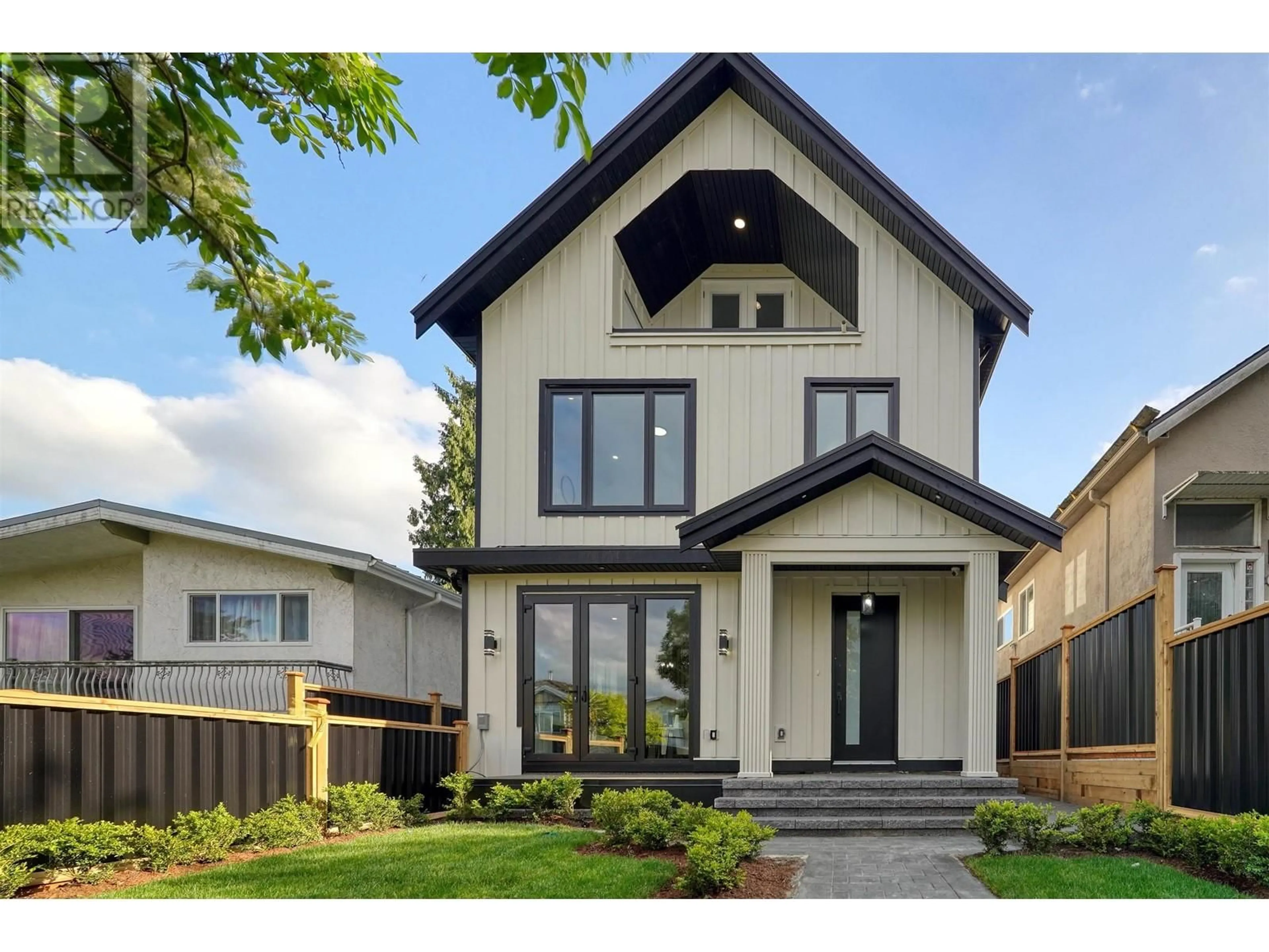 Home with brick exterior material, street for 2 - 3216 VENABLES STREET, Vancouver British Columbia V5K2S6
