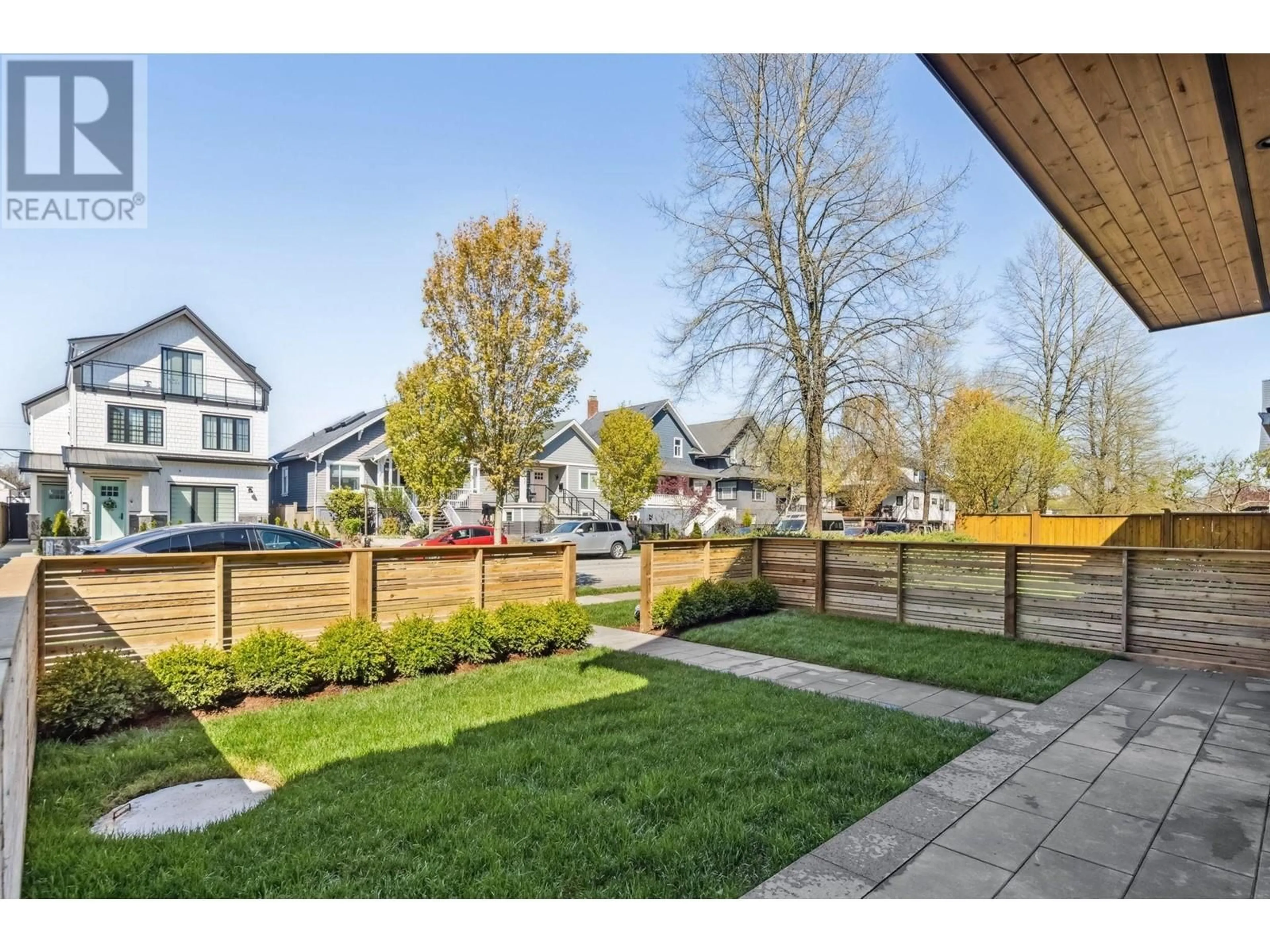 Patio, street for 1 - 3148 GEORGIA STREET, Vancouver British Columbia V5K2L1
