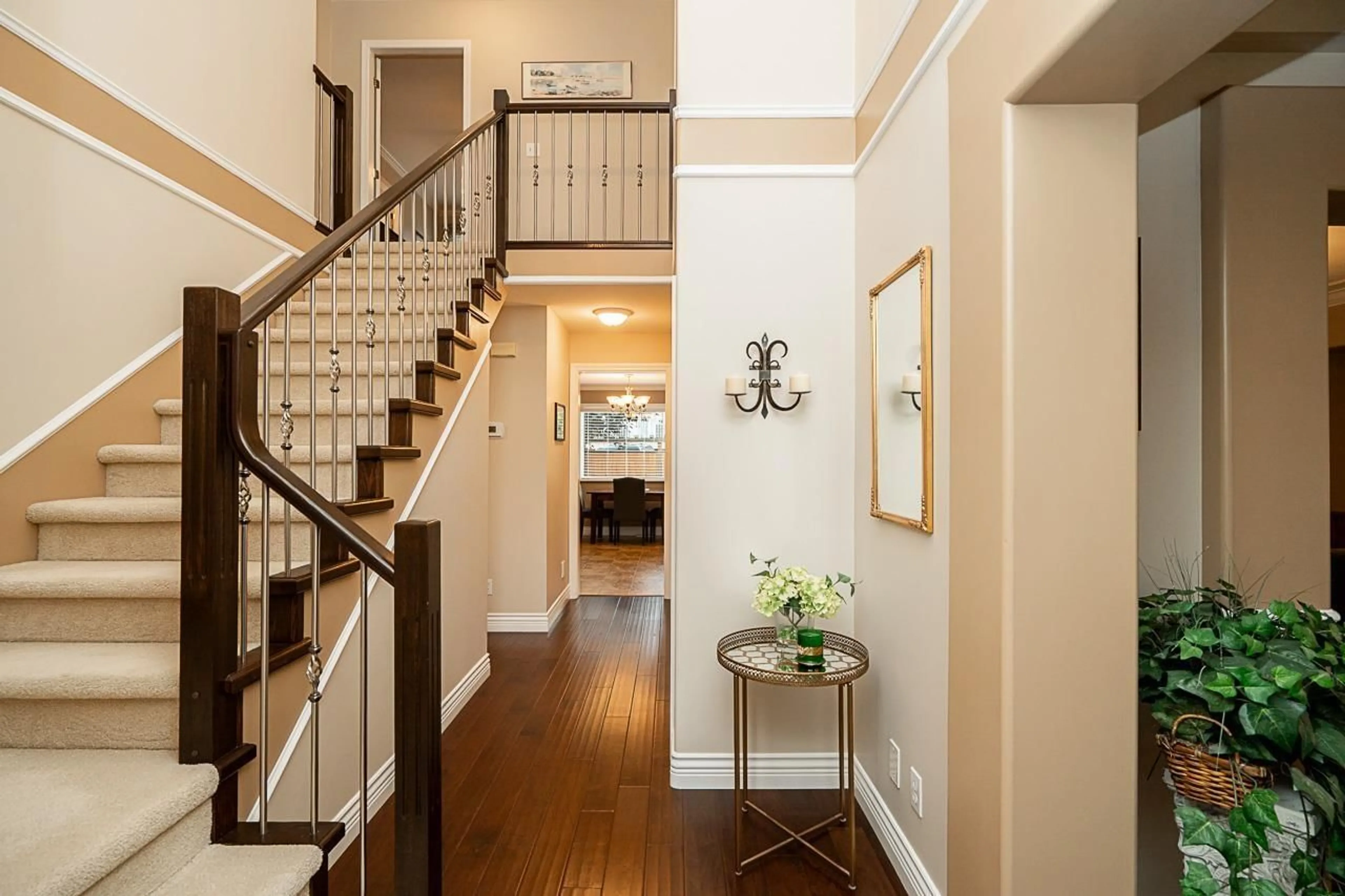 Indoor entryway for 18866 65, Surrey British Columbia V3S8V4