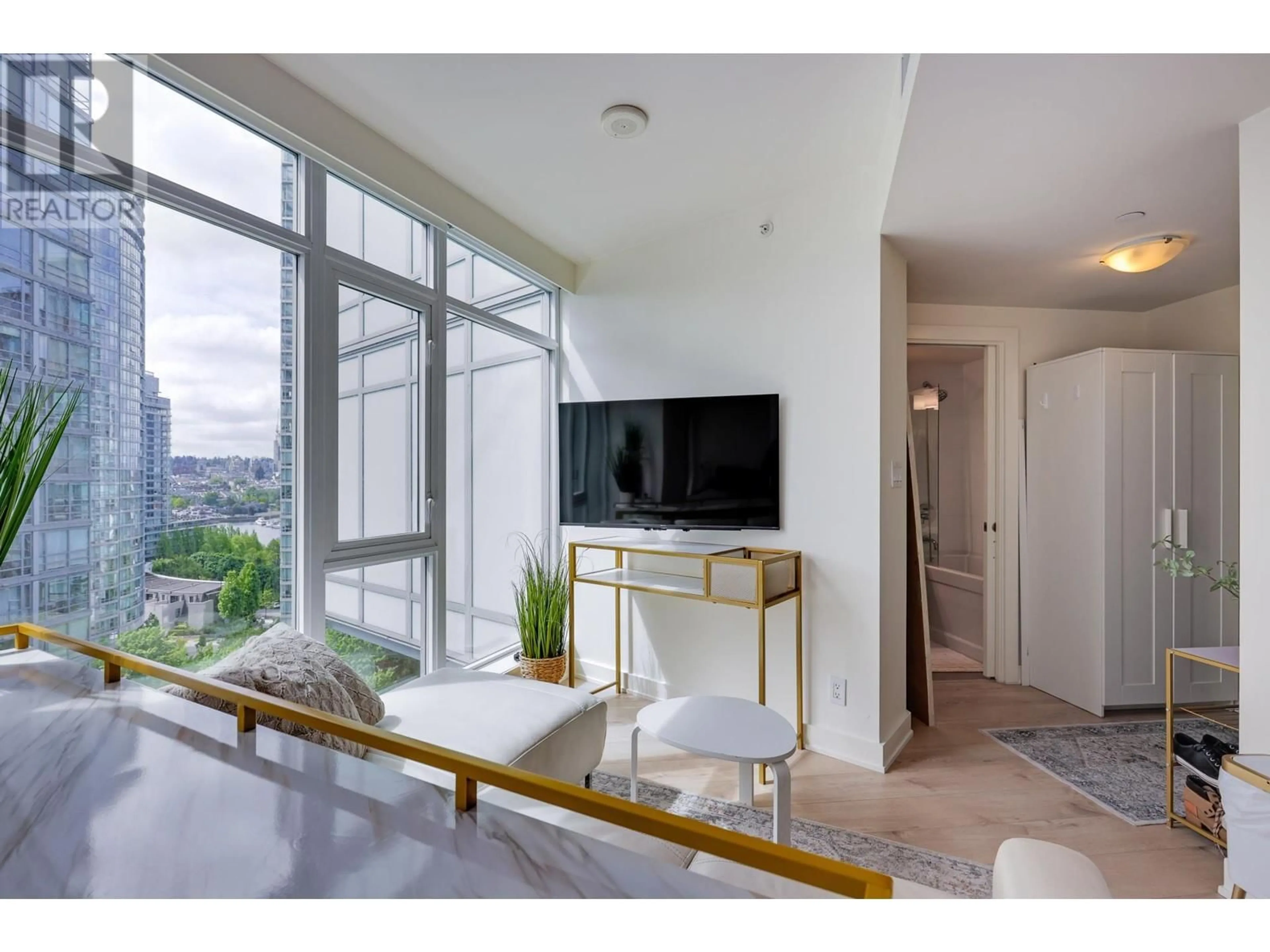 Unknown for 1207 - 1372 SEYMOUR STREET, Vancouver British Columbia V6B0L1