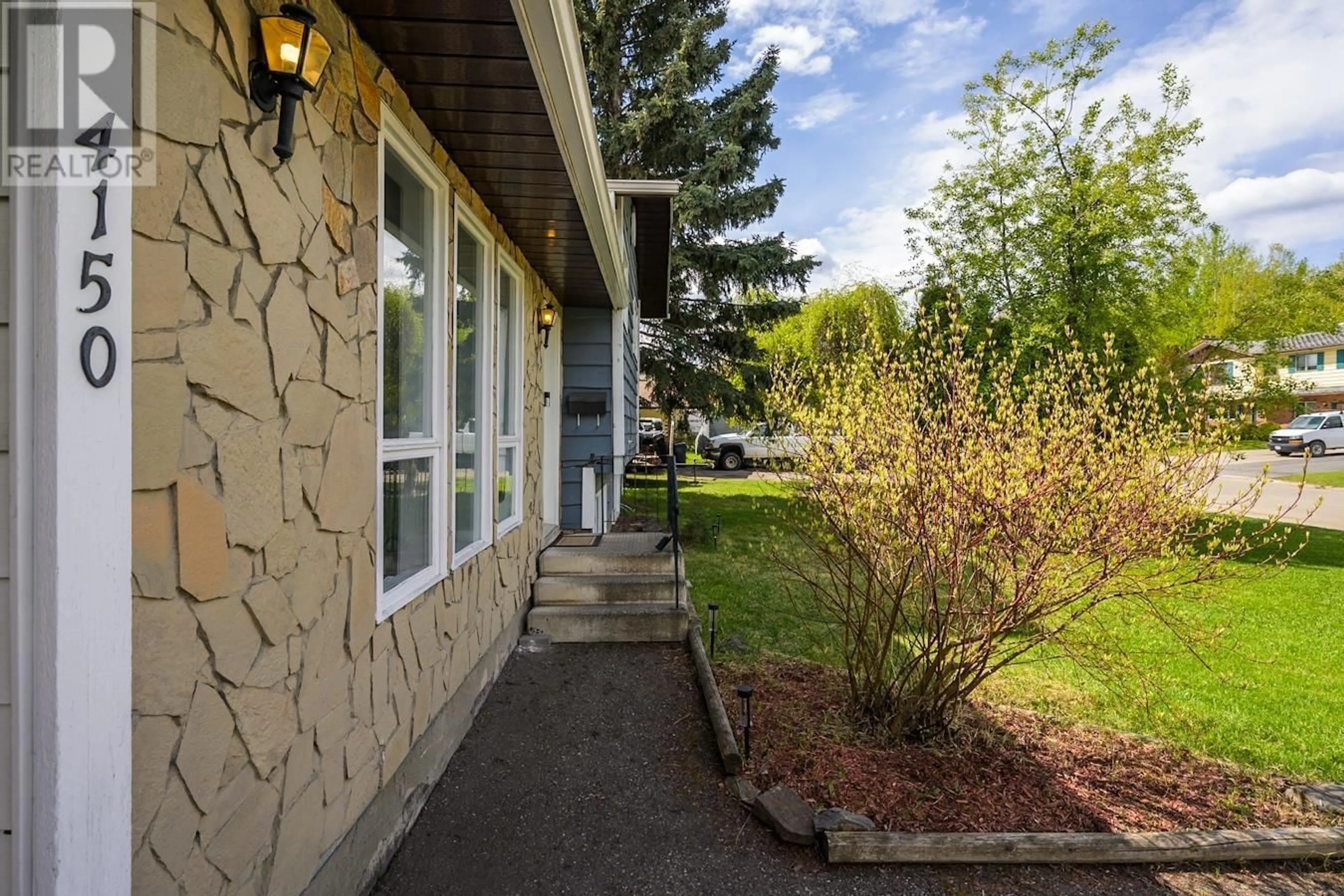 Patio, street for 4150 BAKER ROAD, Prince George British Columbia V2N5K6