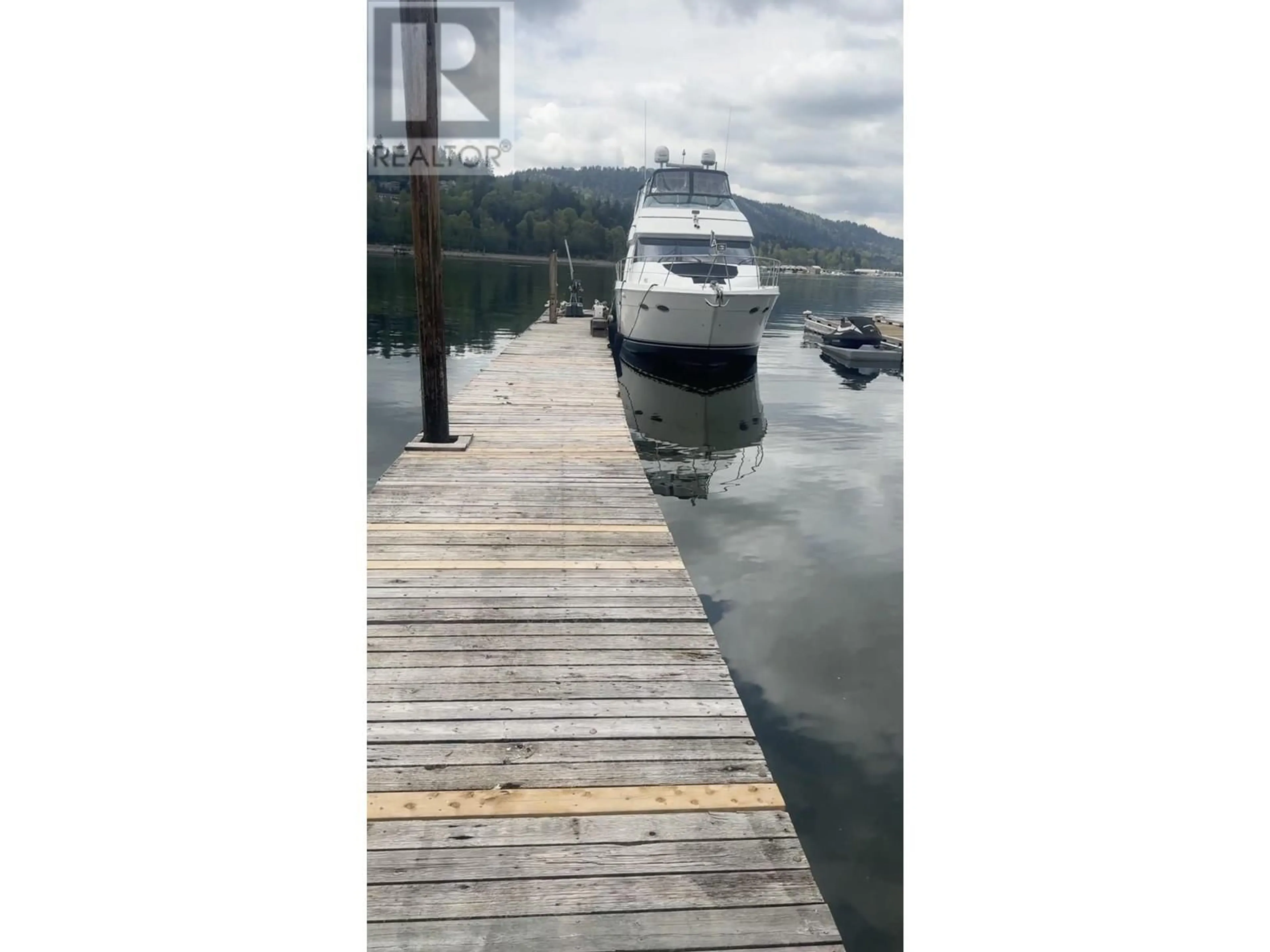 Blurry image for 1132 ALDERSIDE ROAD, Port Moody British Columbia V3H3A6
