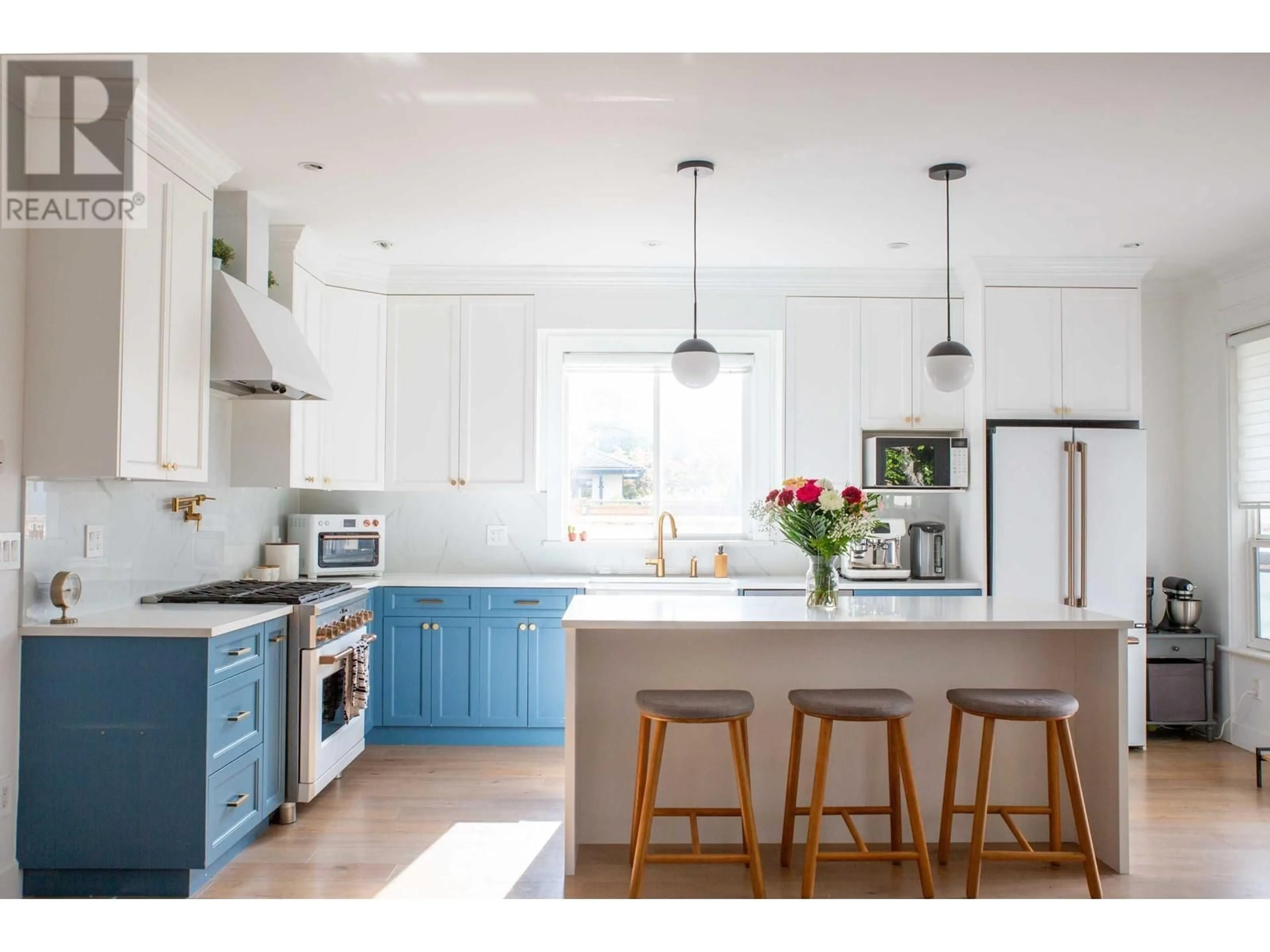 Open concept kitchen, unknown for 3808 REGENT STREET, Richmond British Columbia V7E2N6