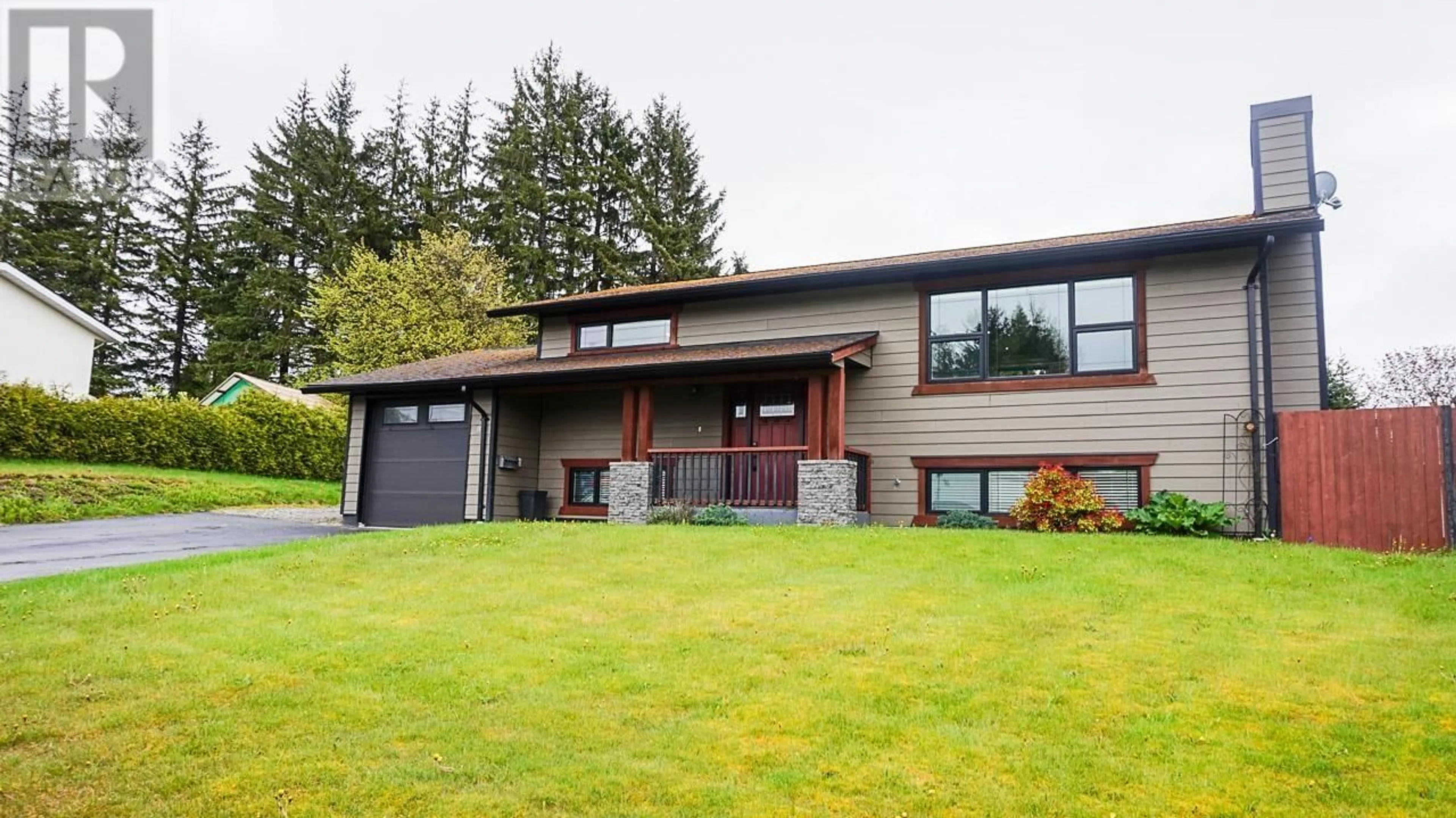 Home with vinyl exterior material, unknown for 48 DAVY CRESCENT, Kitimat British Columbia V8C1C5