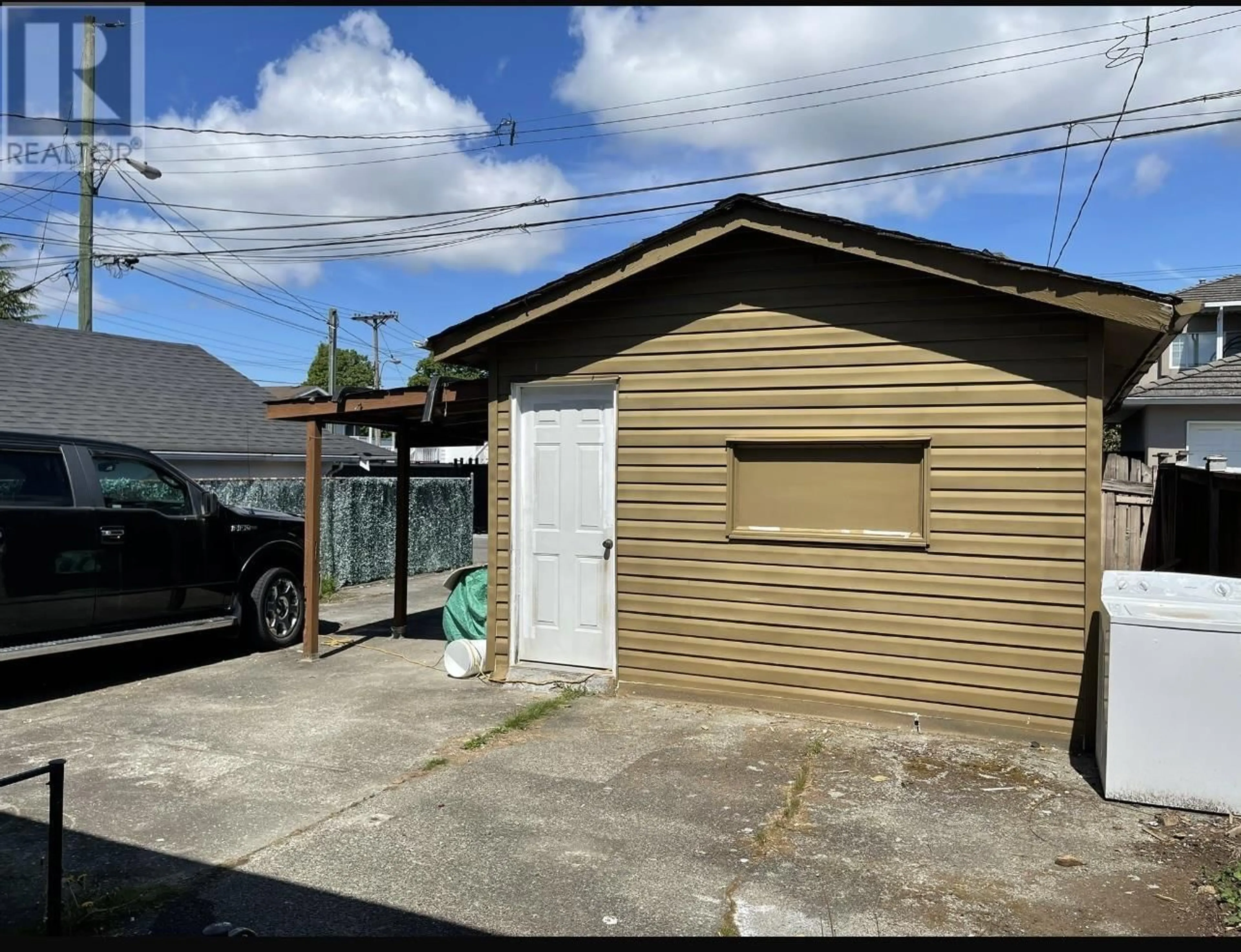 Shed for 421 54TH AVENUE, Vancouver British Columbia V5X1L3