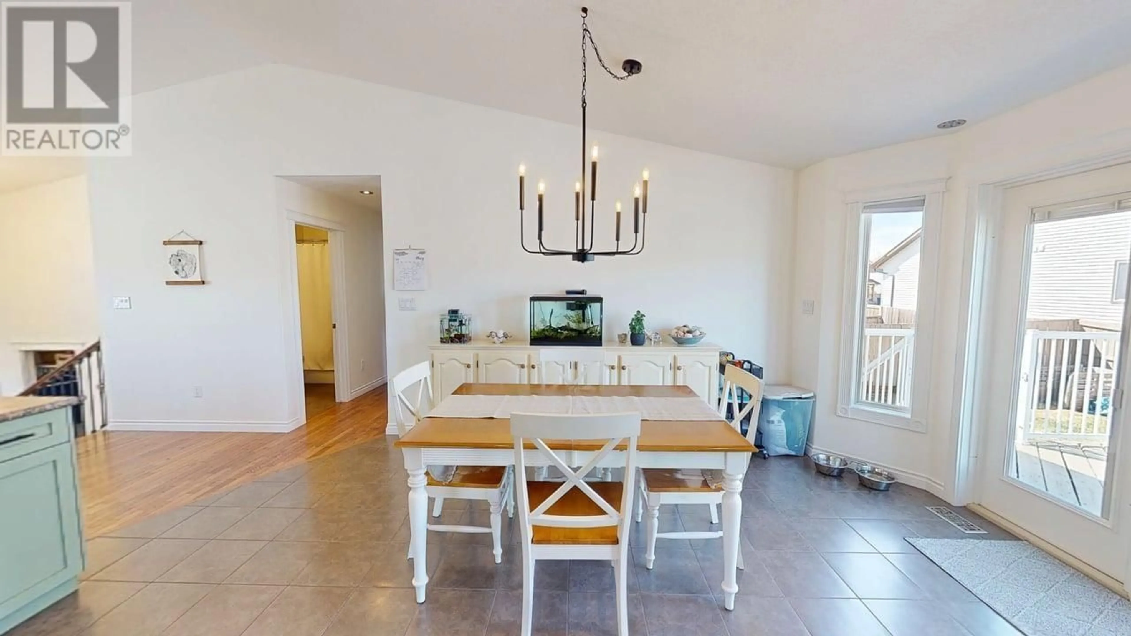 Dining room, ceramic/tile floor for 11708 98A STREET, Fort St. John British Columbia V1J0E9