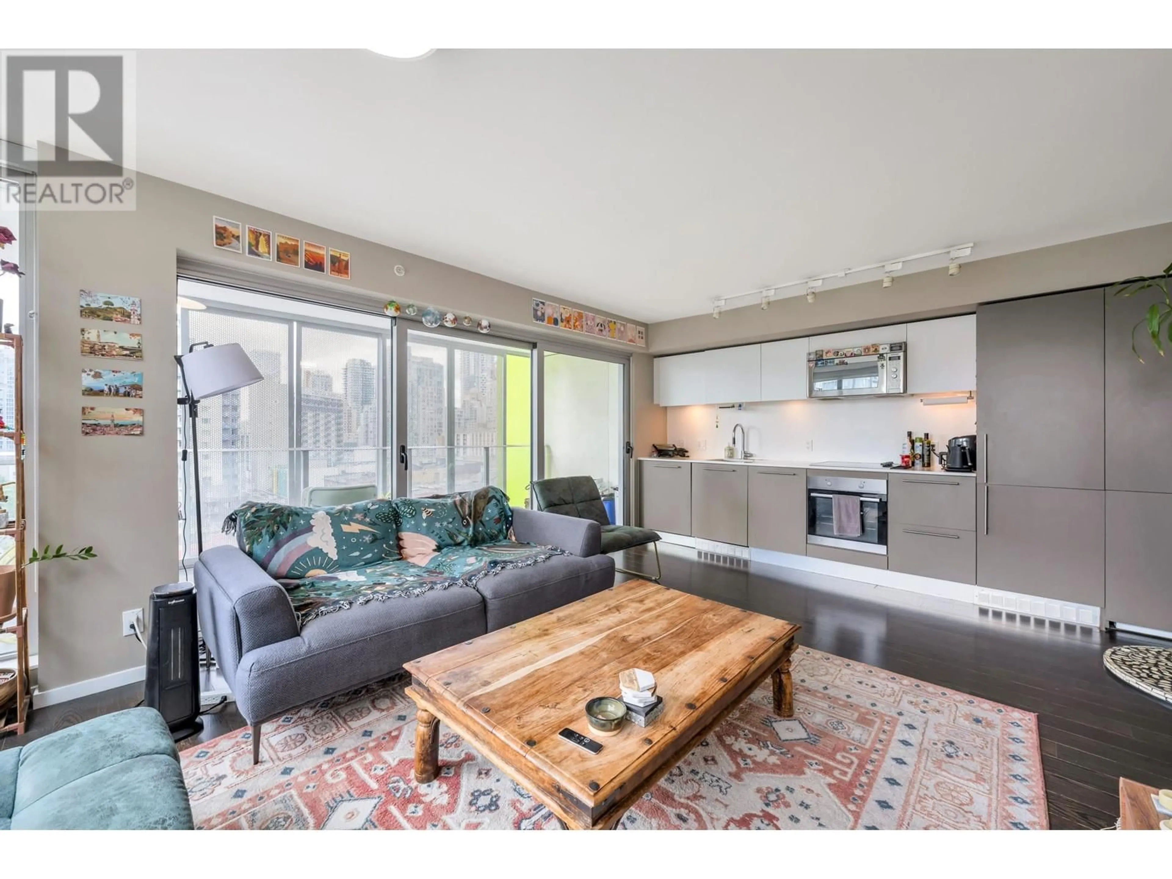 Living room with furniture, unknown for 1103 - 999 SEYMOUR STREET, Vancouver British Columbia V6B0M5