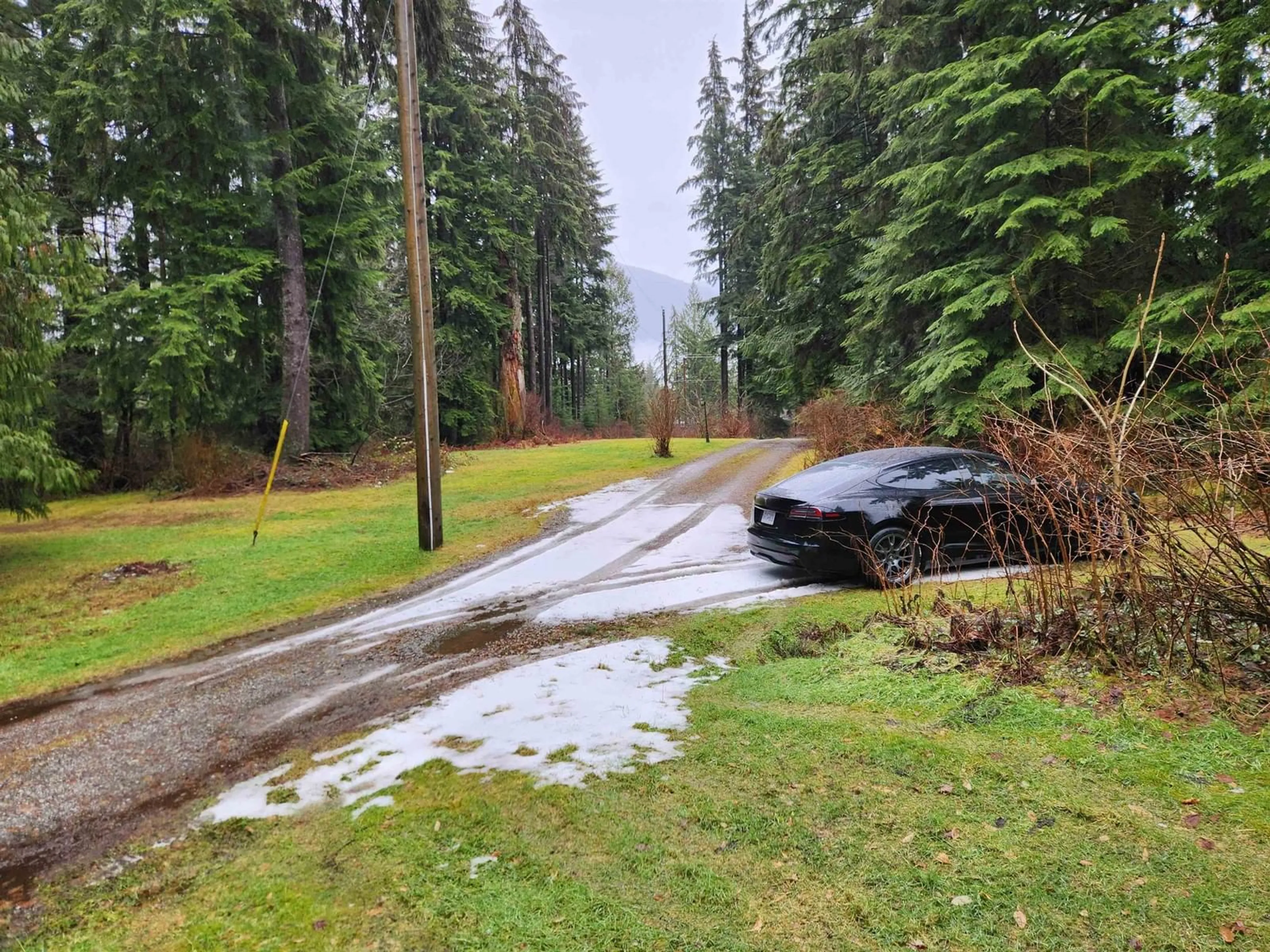 Parking for 12723 STAVE LAKE, Mission British Columbia V2V0A6