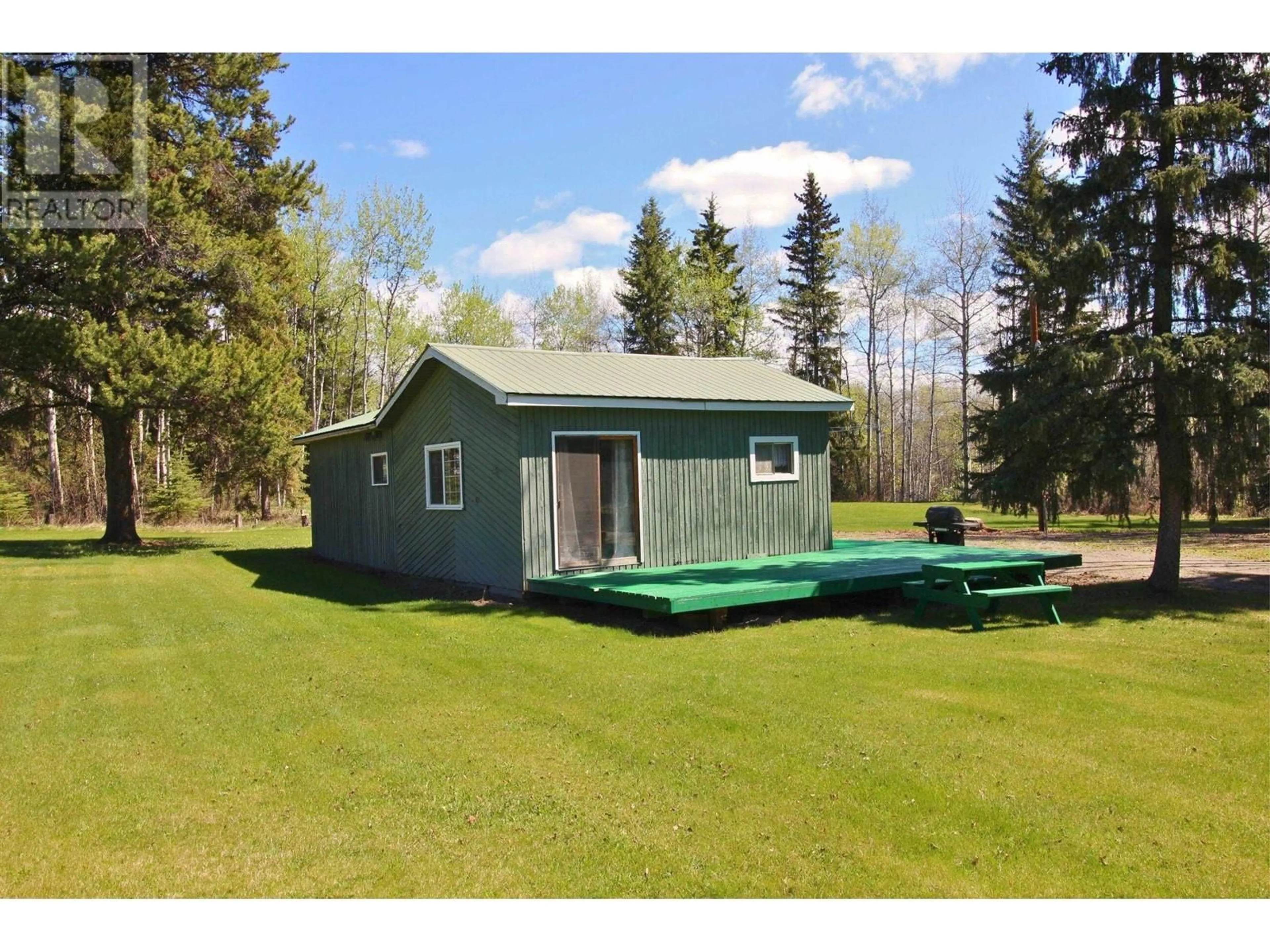 Shed for 3970 DRIVE IN ROAD, Houston British Columbia V0J1Z2