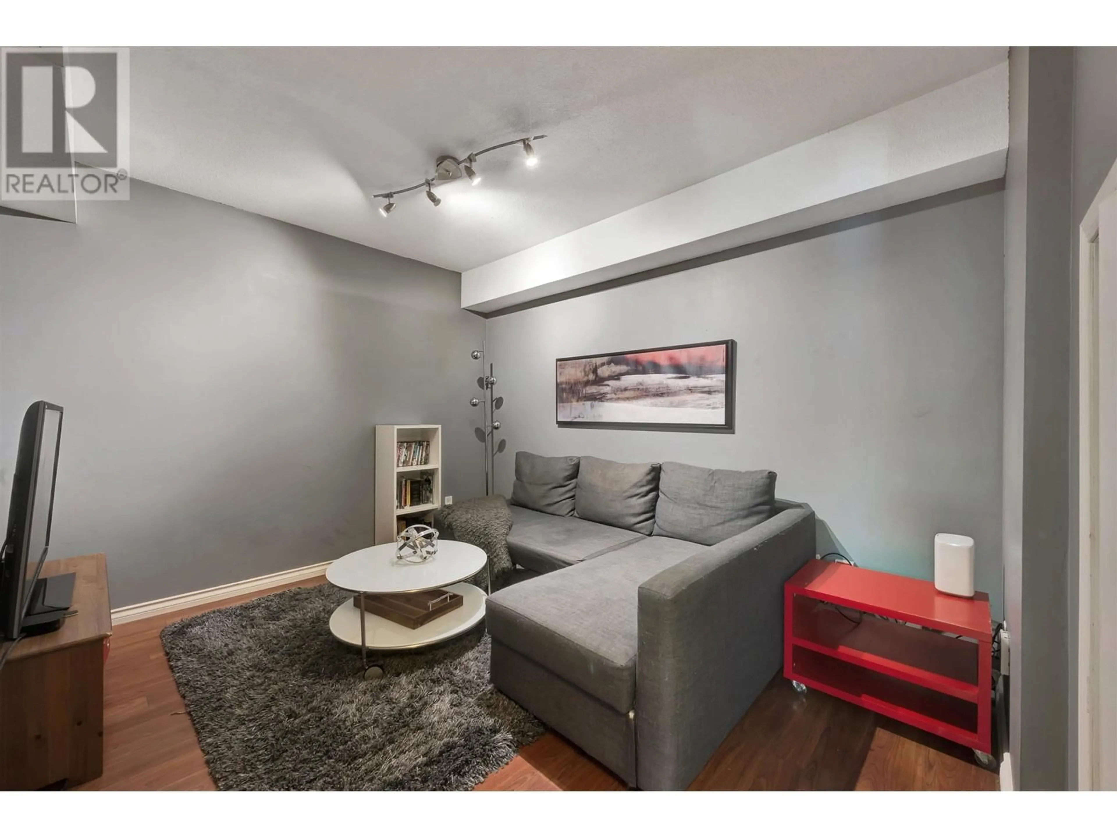 Living room with furniture, unknown for 14 - 3939 INDIAN RIVER DRIVE, North Vancouver British Columbia V7G2P6