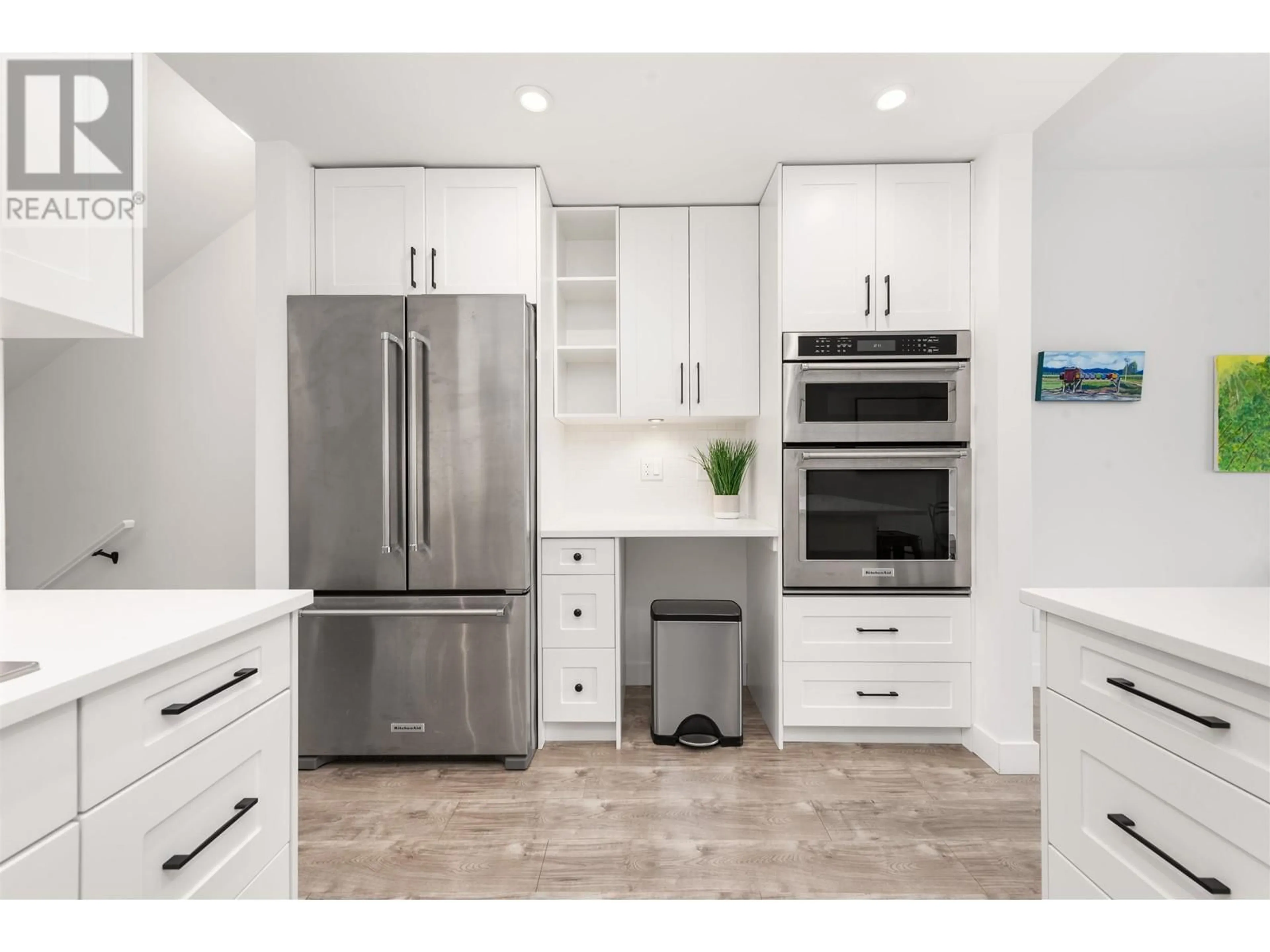 Open concept kitchen, unknown for 11 - 3868 NORFOLK STREET, Burnaby British Columbia V5G1E5