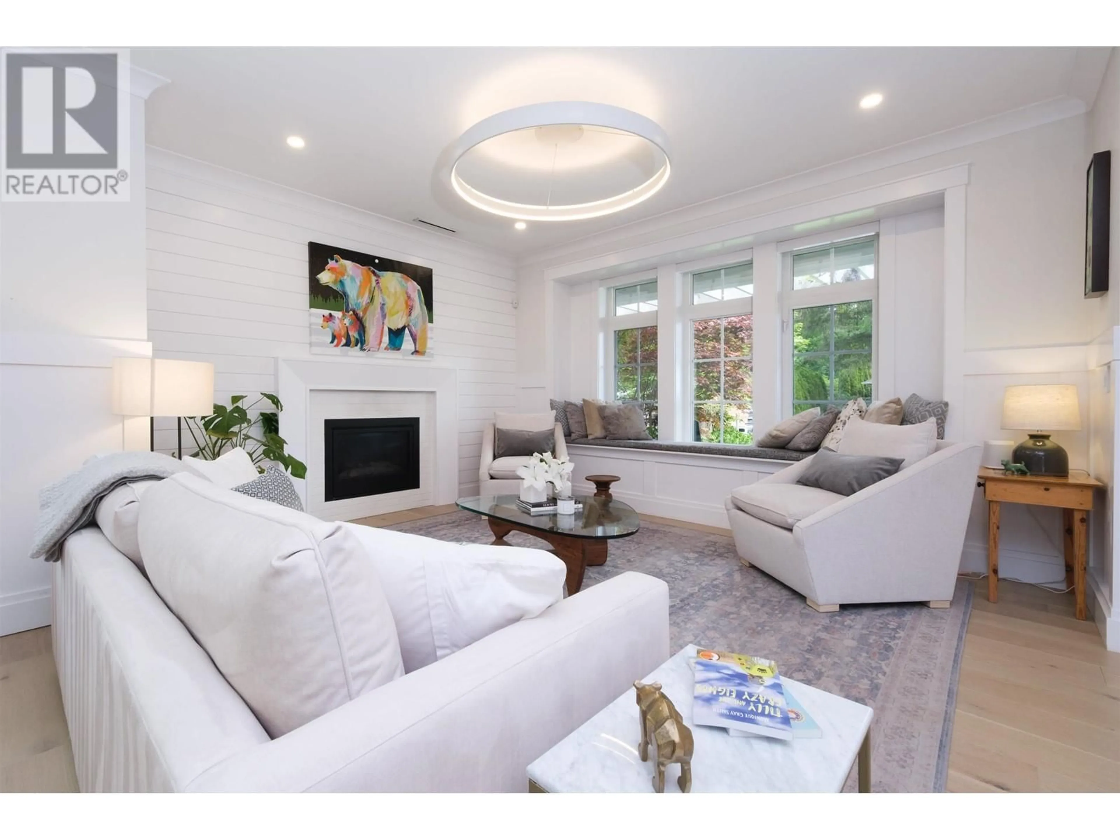 Living room with furniture, unknown for 3715 CAMPBELL AVENUE, North Vancouver British Columbia V7K2M4