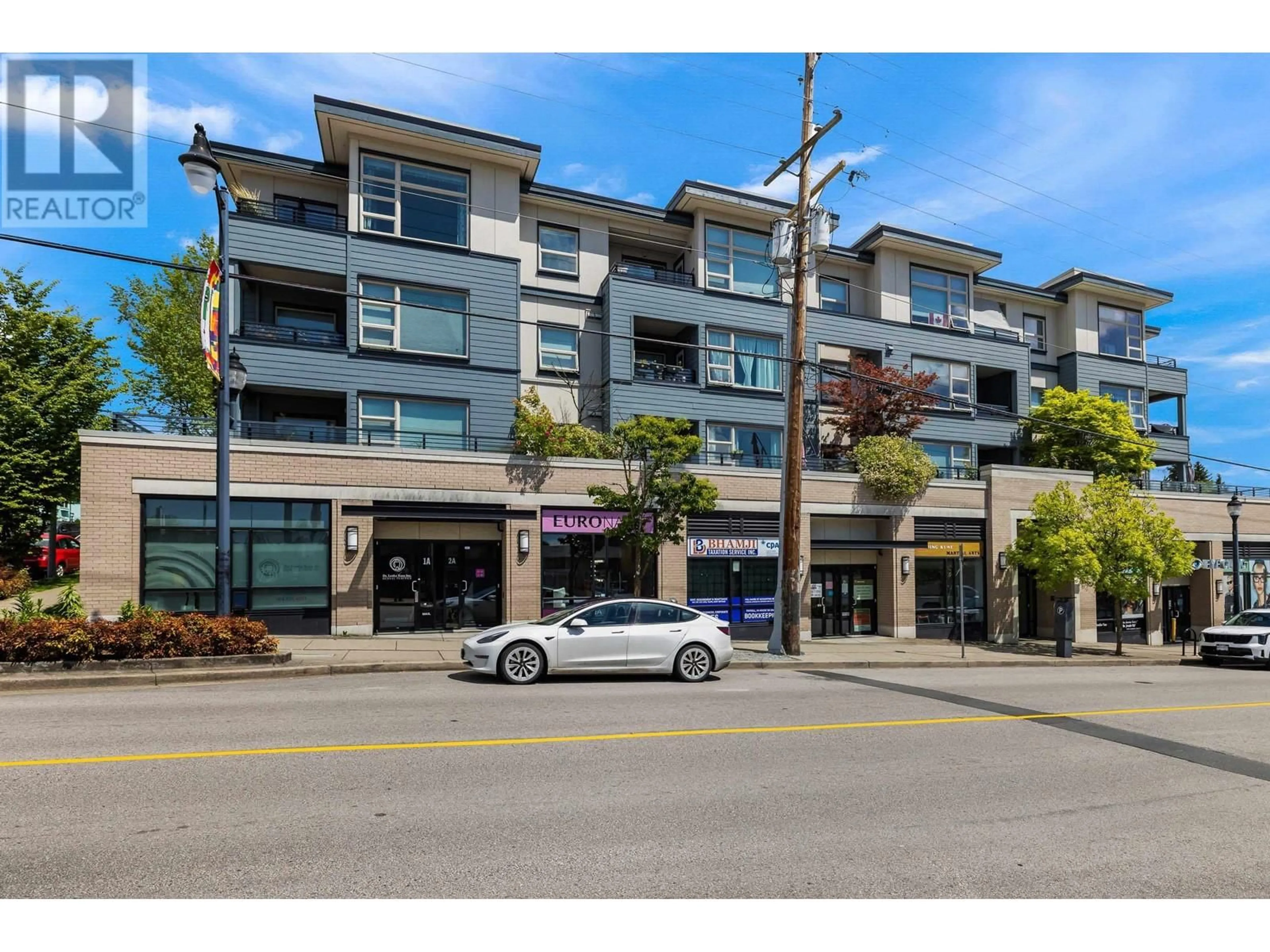 Unknown for 106 - 709 TWELFTH STREET, New Westminster British Columbia V3M4J7