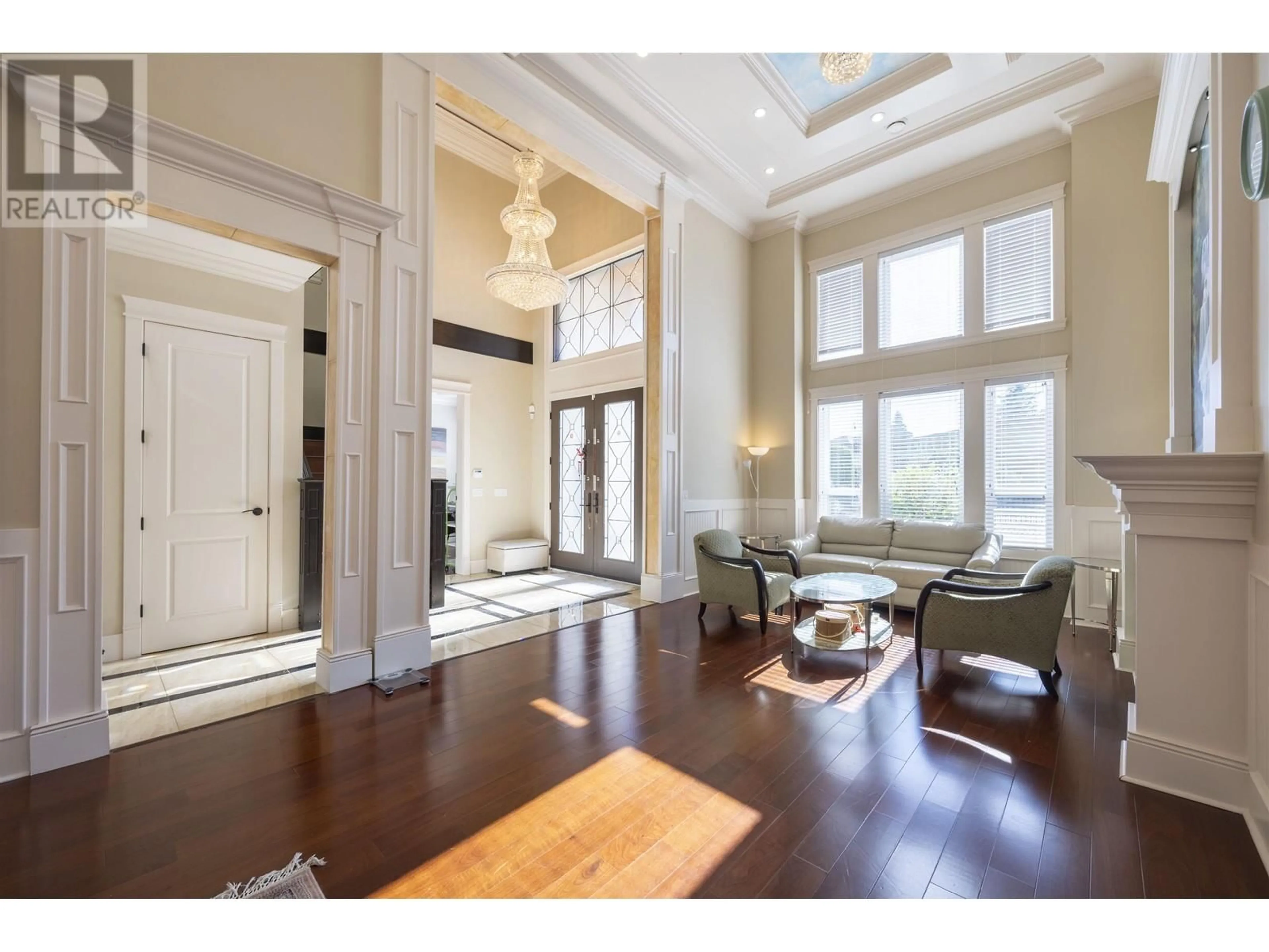 Indoor entryway for 10640 ARGENTIA DRIVE, Richmond British Columbia V7E4K5