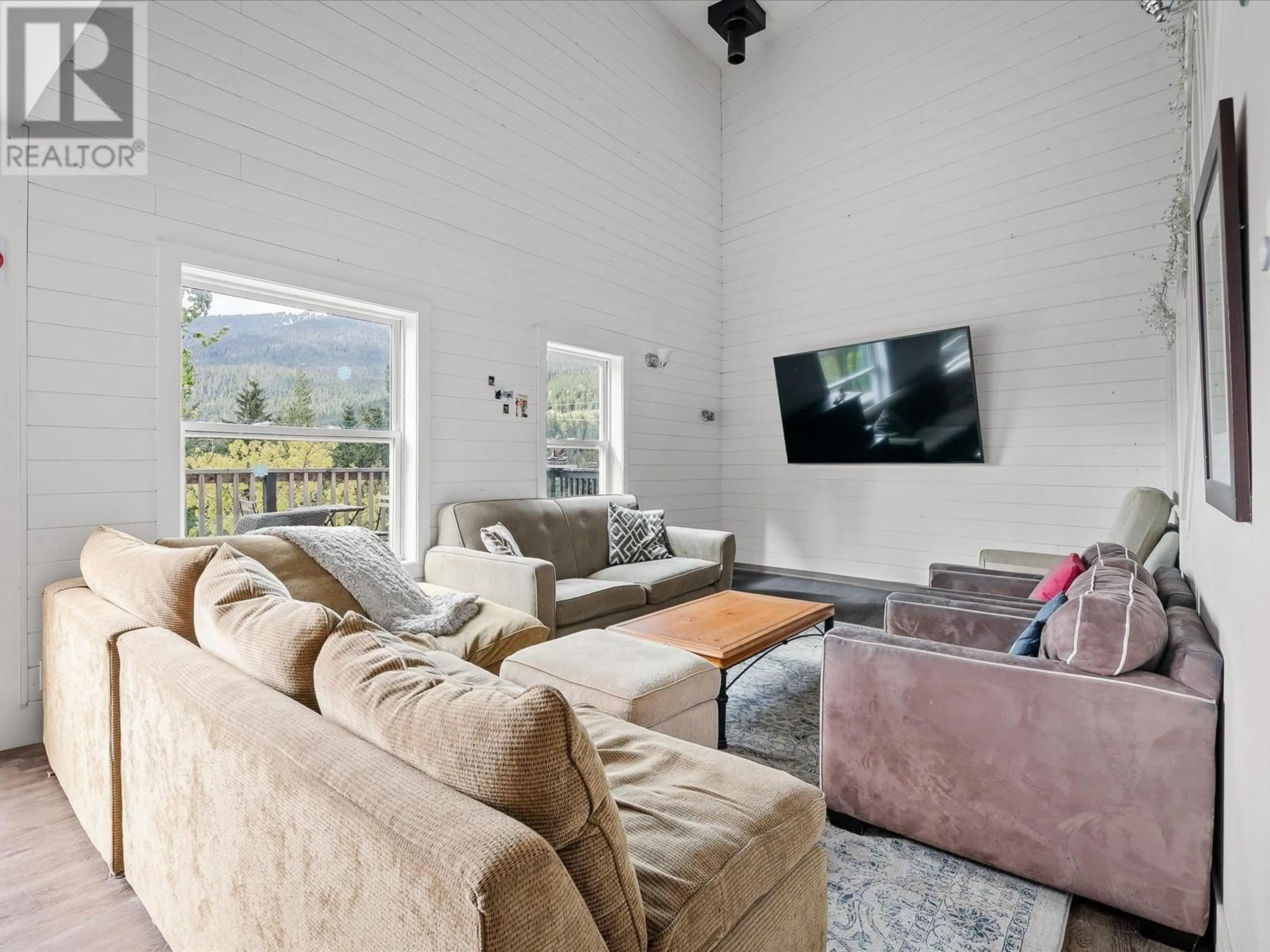 Living room with furniture, unknown for 47 - 2322 CAYLEY CLOSE, Whistler British Columbia V0N1B2