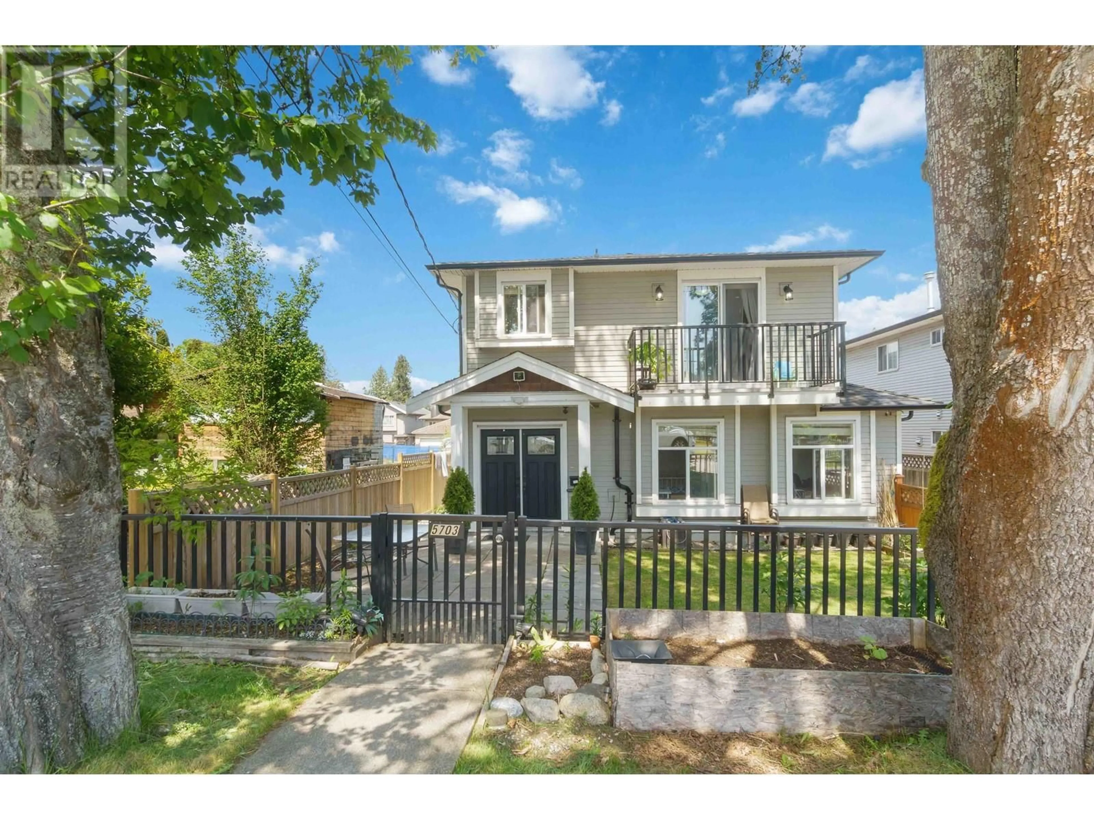 Unknown for 5703 WOODSWORTH STREET, Burnaby British Columbia V5G1S6