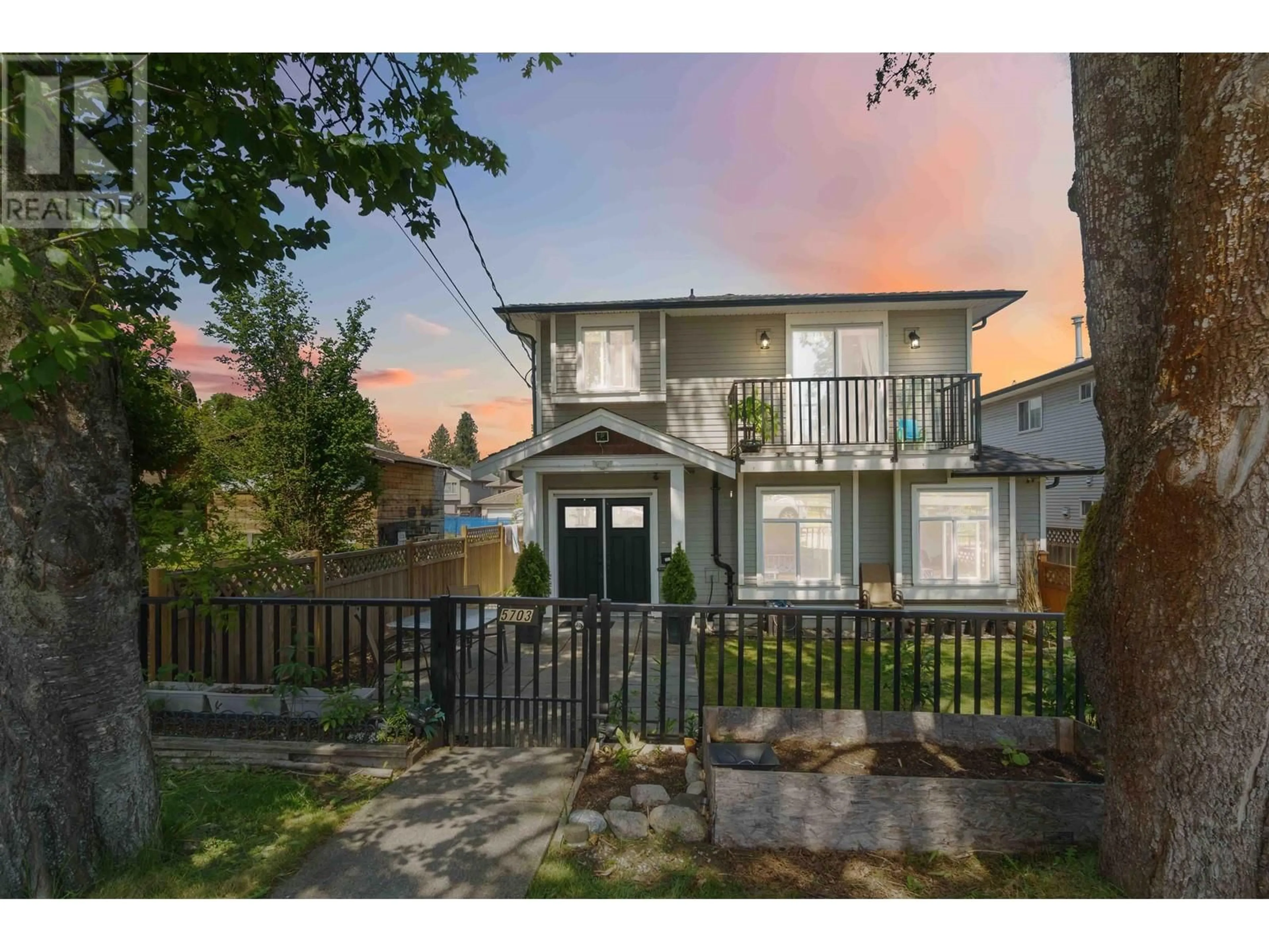 Unknown for 5703 WOODSWORTH STREET, Burnaby British Columbia V5G1S6