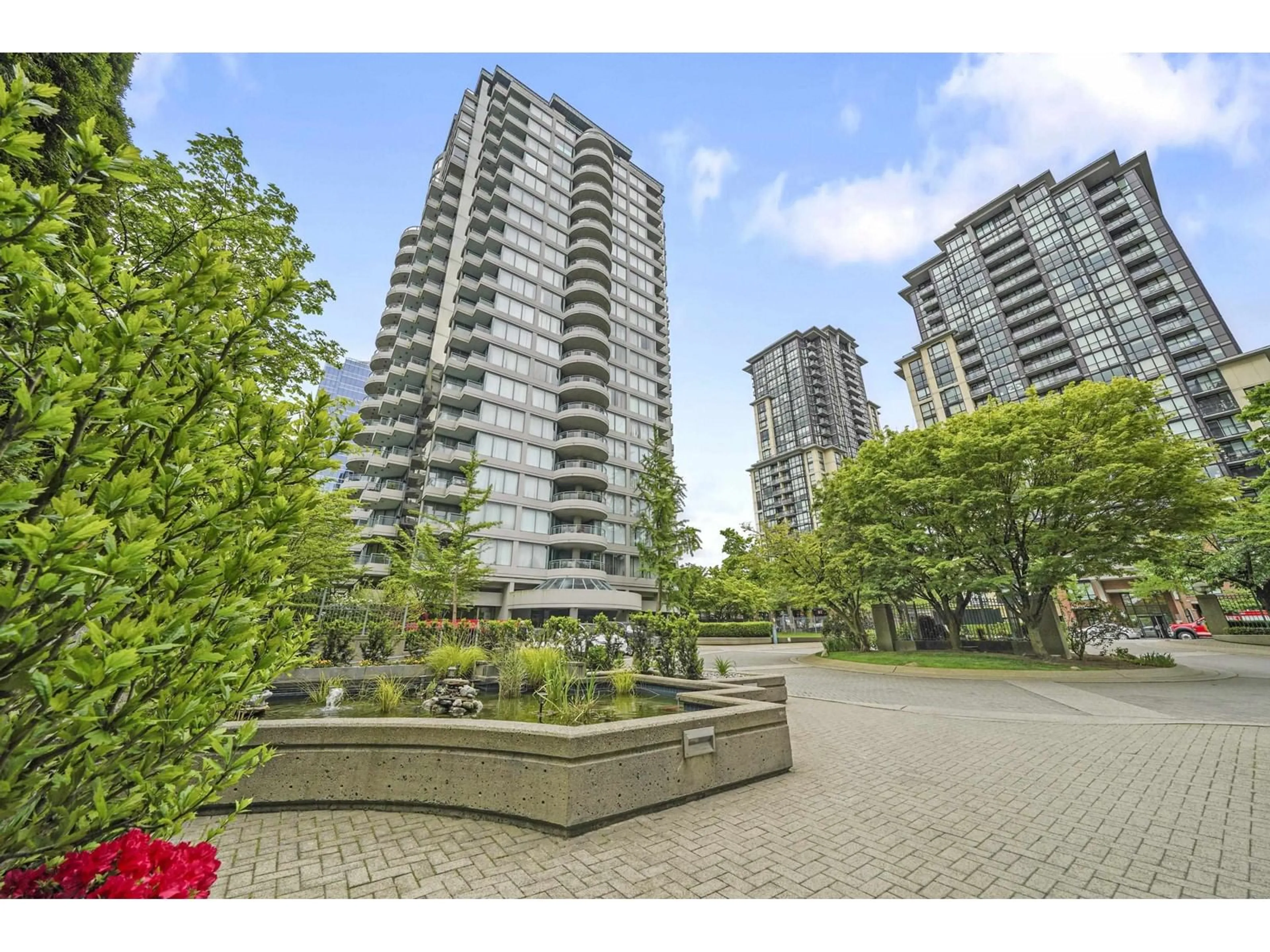 Patio, street for 1104 - 13383 108, Surrey British Columbia V3T5T6