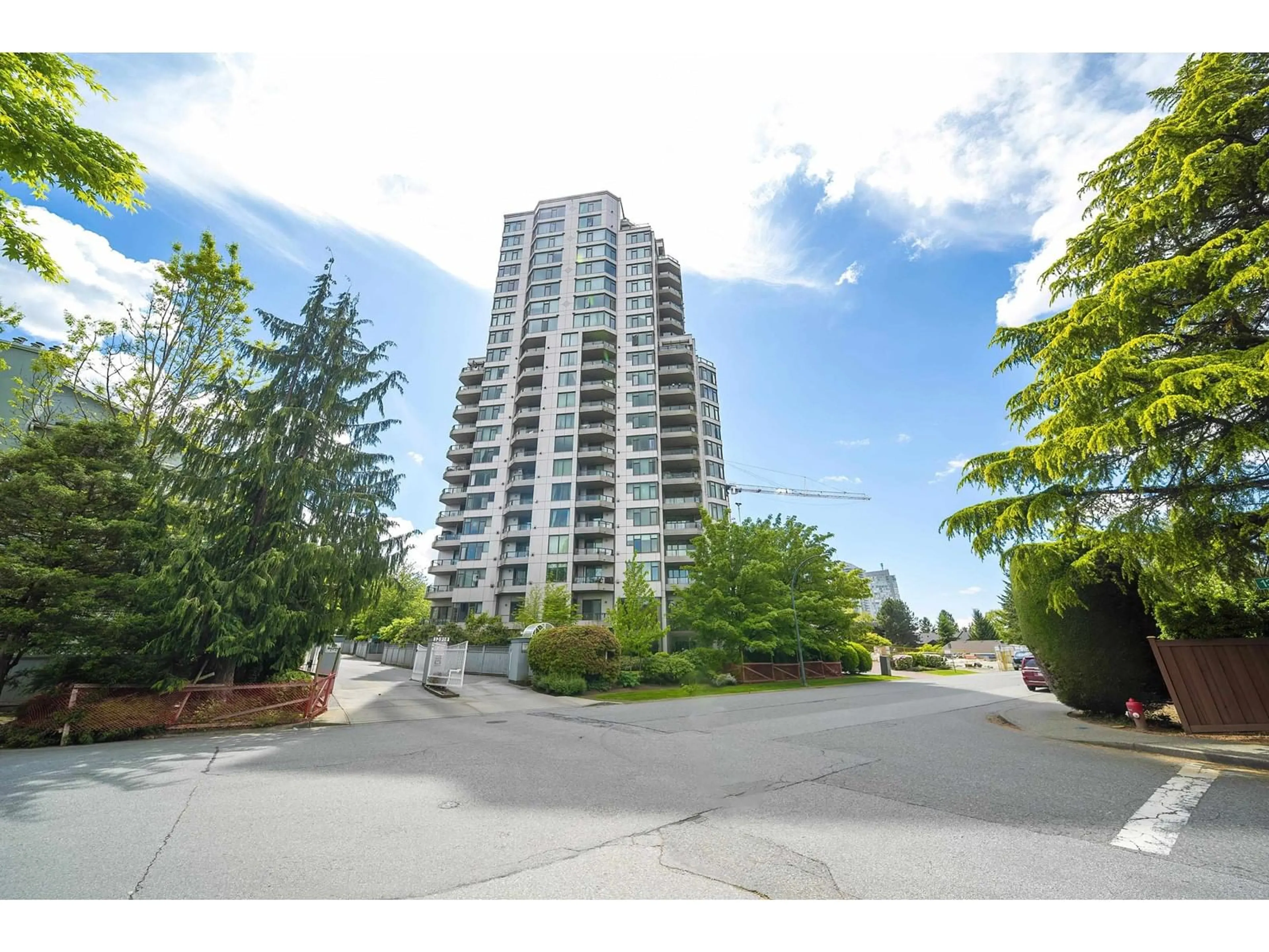 A pic from outside/outdoor area/front of a property/back of a property/a pic from drone, street for 405 - 13880 101, Surrey British Columbia V3T5T1