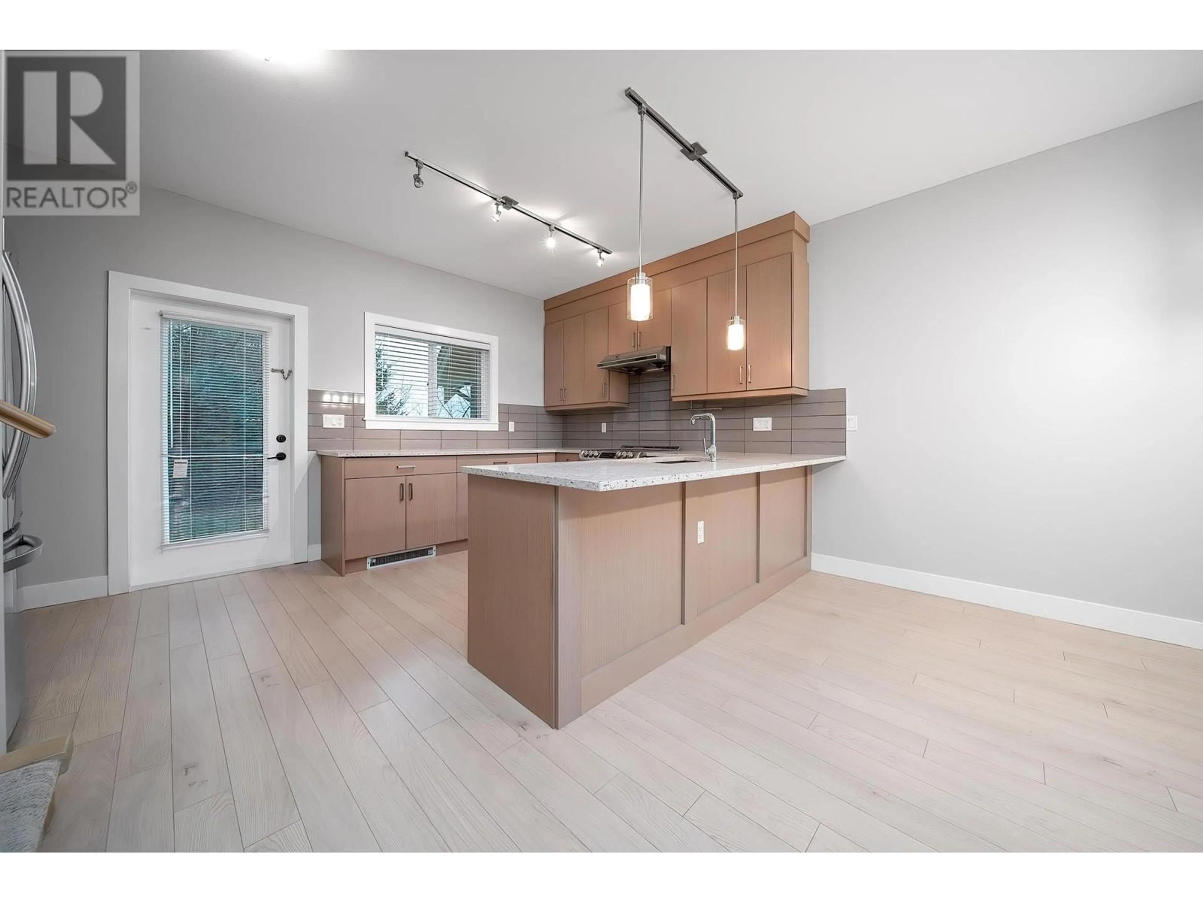 Open concept kitchen, unknown for 402 - 1405 DAYTON STREET, Coquitlam British Columbia V3E0L4
