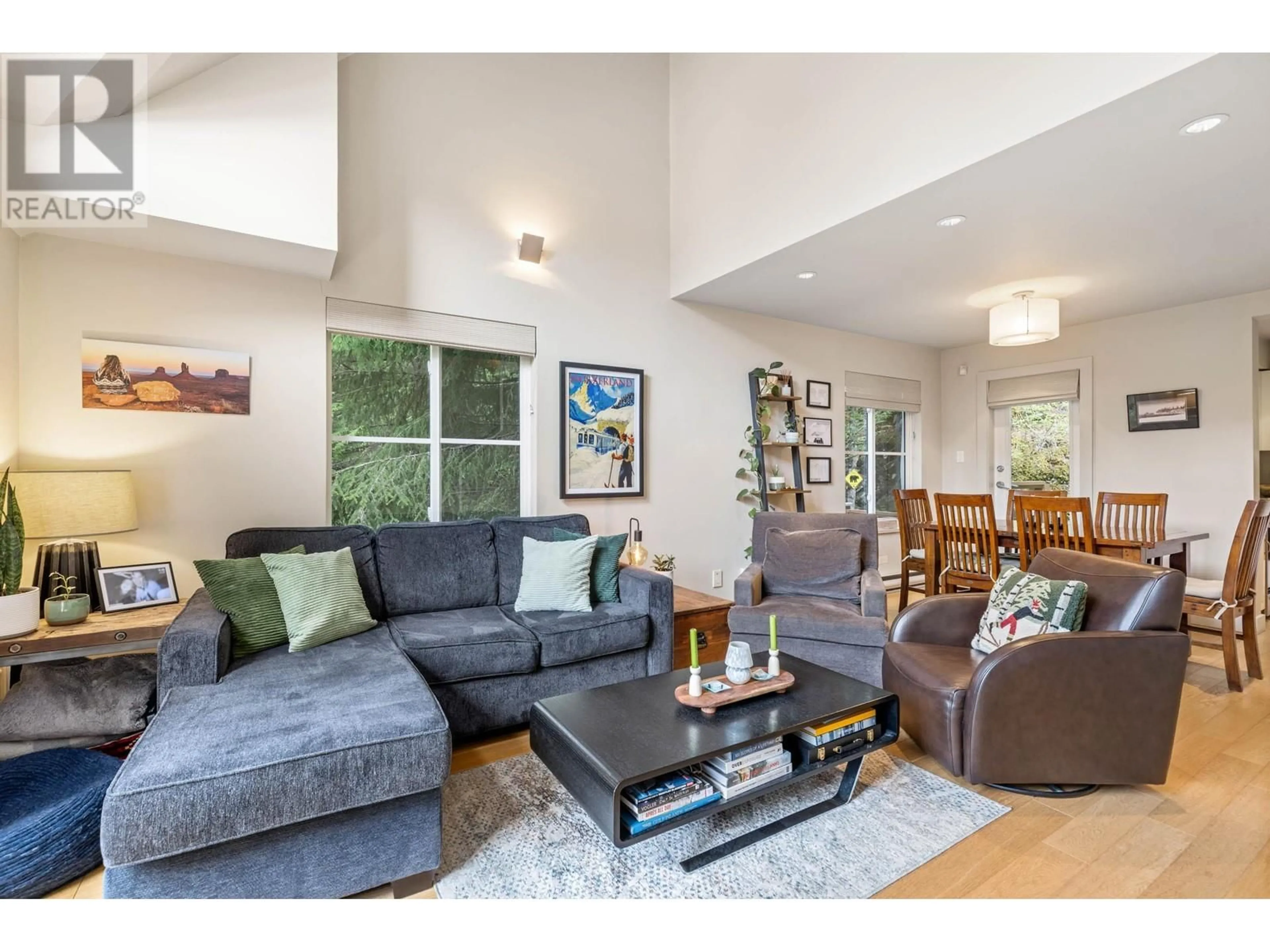 Living room with furniture, unknown for 301 - 2222 CASTLE DRIVE, Whistler British Columbia V8E0L7