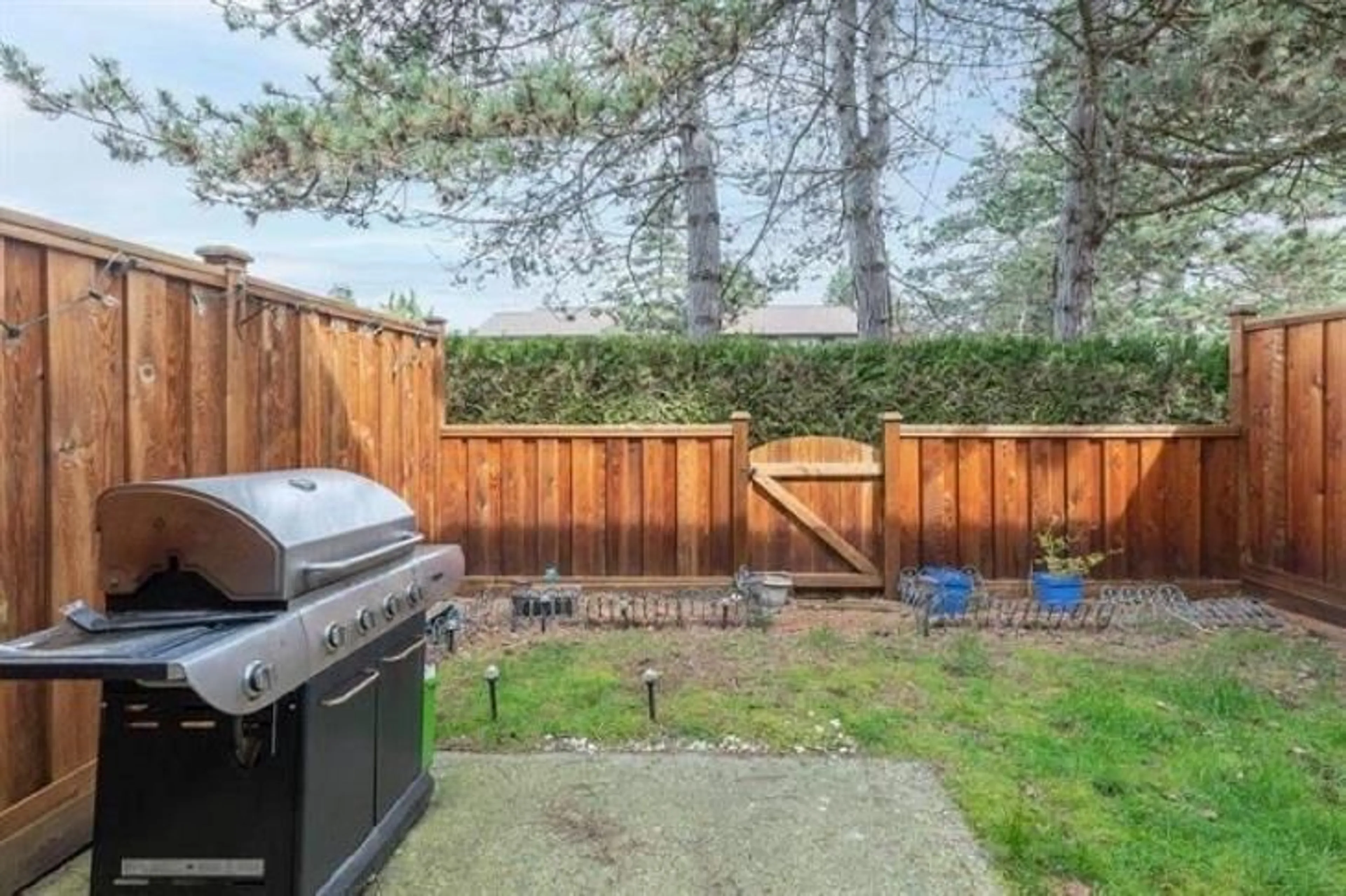 Patio, unknown for 111 - 13880 74, Surrey British Columbia V3W7E6
