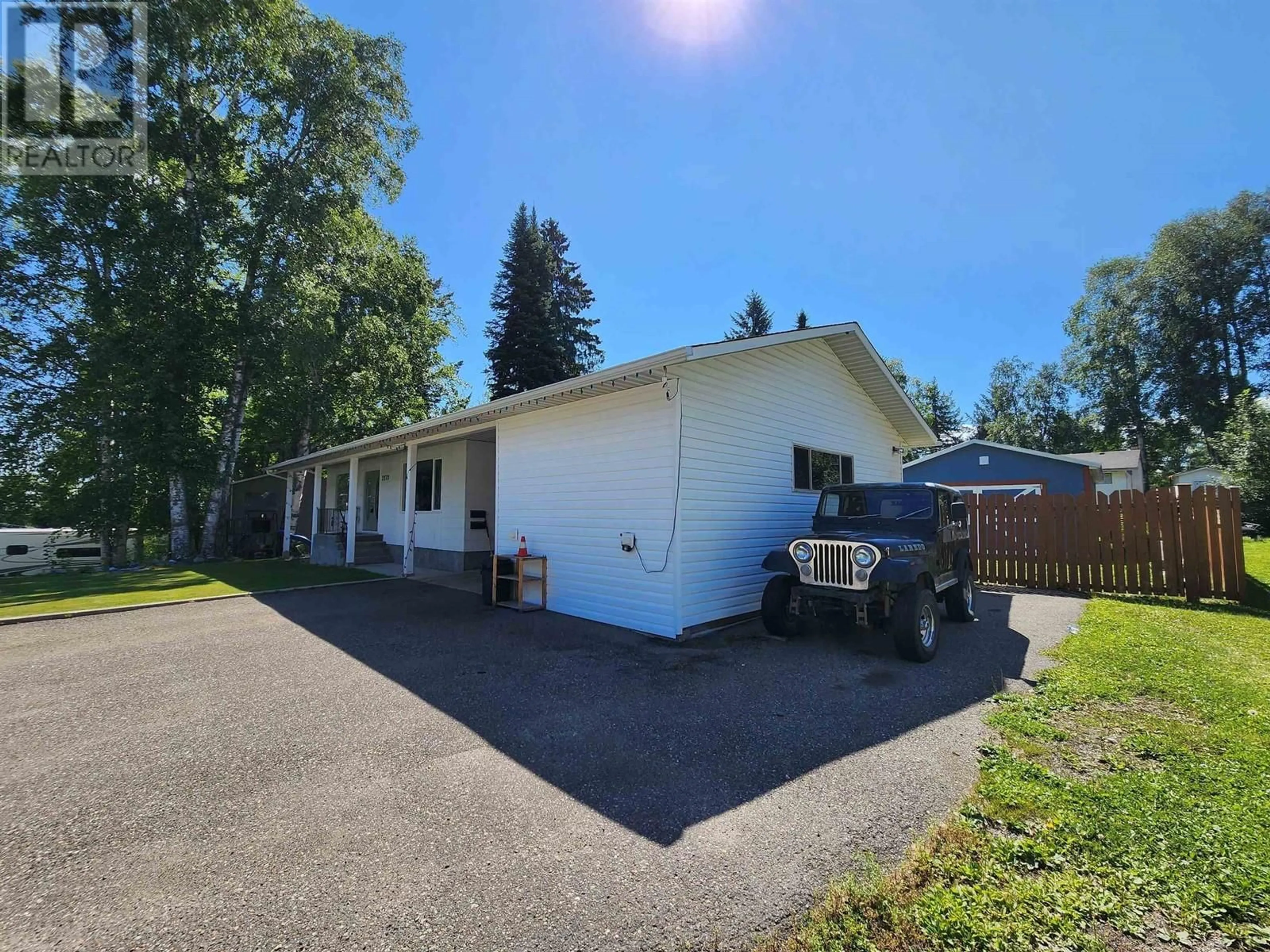 A pic from outside/outdoor area/front of a property/back of a property/a pic from drone, unknown for 2279 GLENNGARRY ROAD, Prince George British Columbia V2K3E9