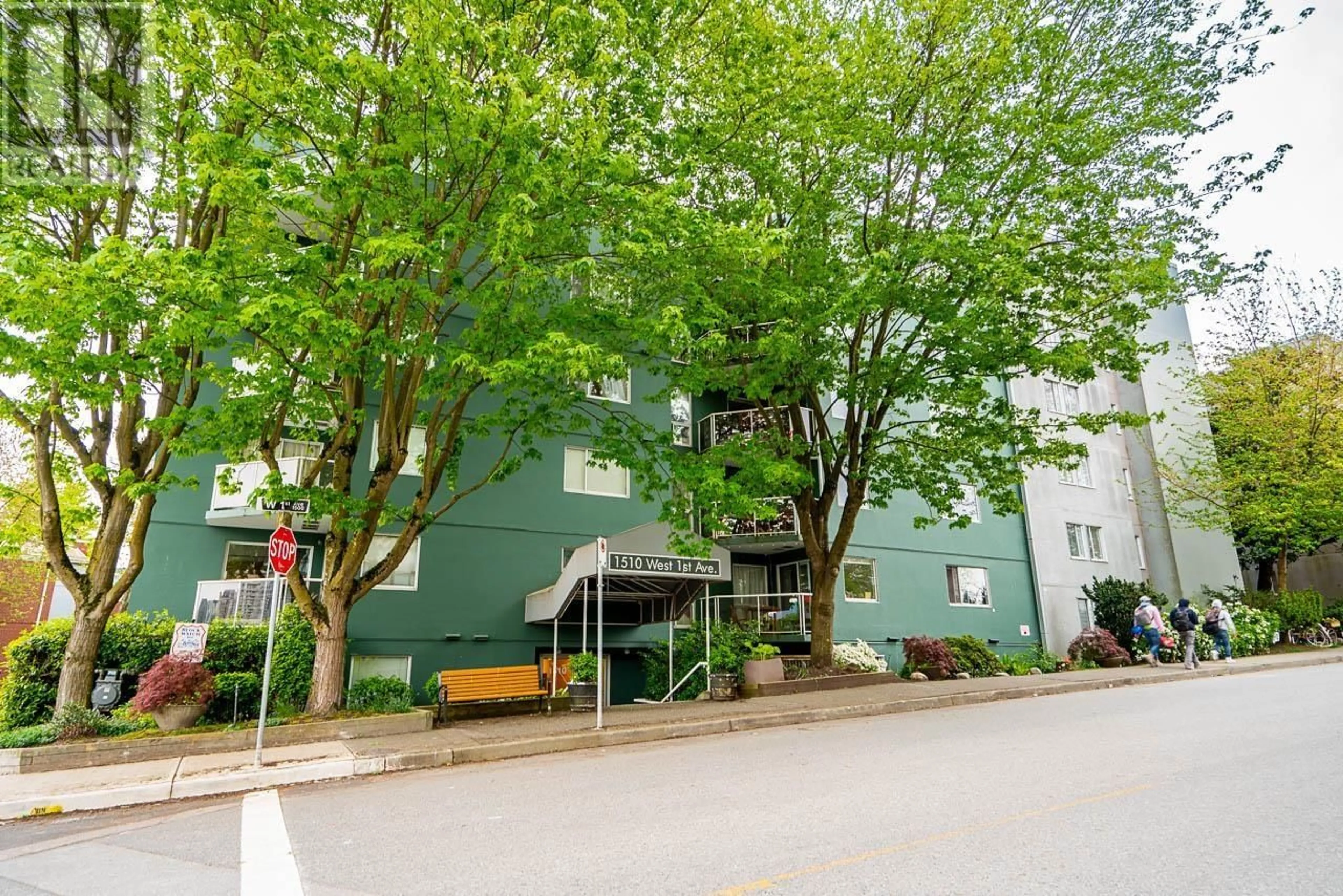 Patio, street for 601 - 1510 1ST AVENUE, Vancouver British Columbia V6J4S3