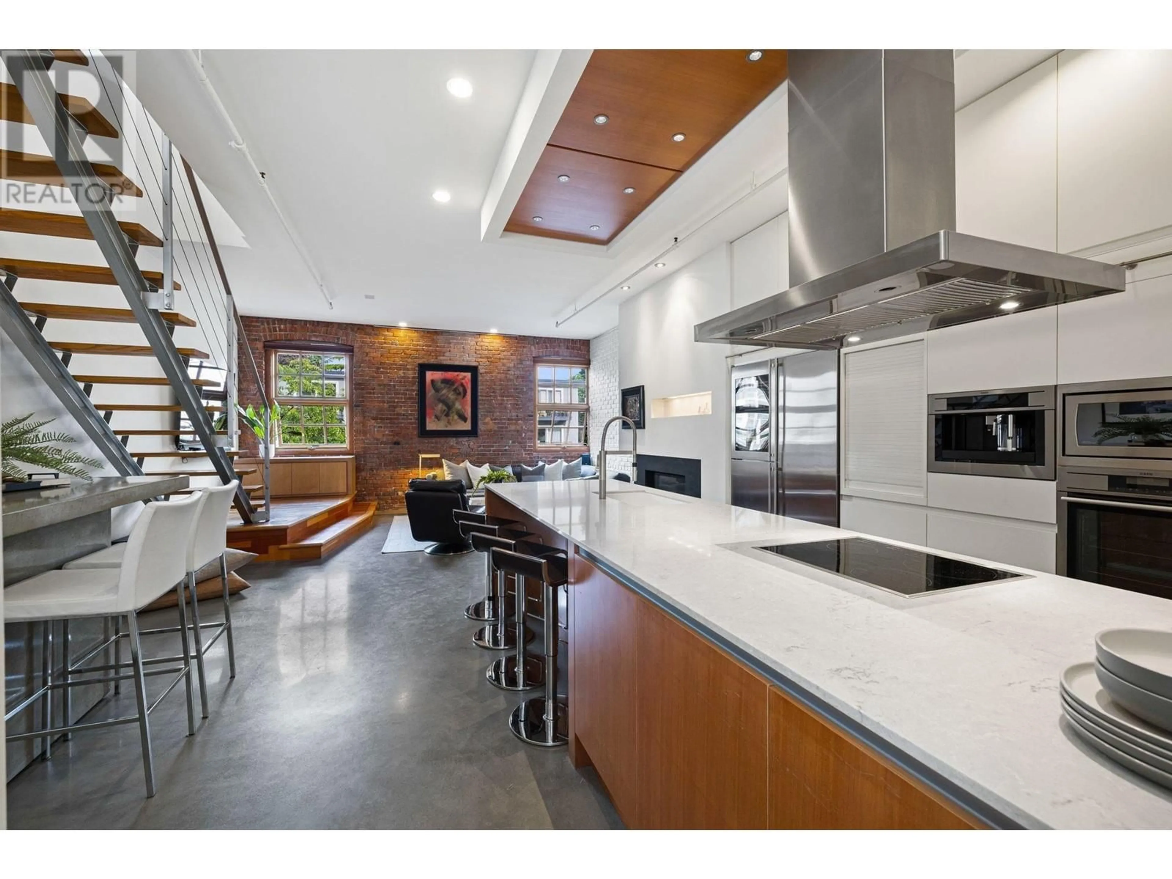 Contemporary kitchen, ceramic/tile floor for 10 - 280 6TH AVENUE, Vancouver British Columbia V5T1J8