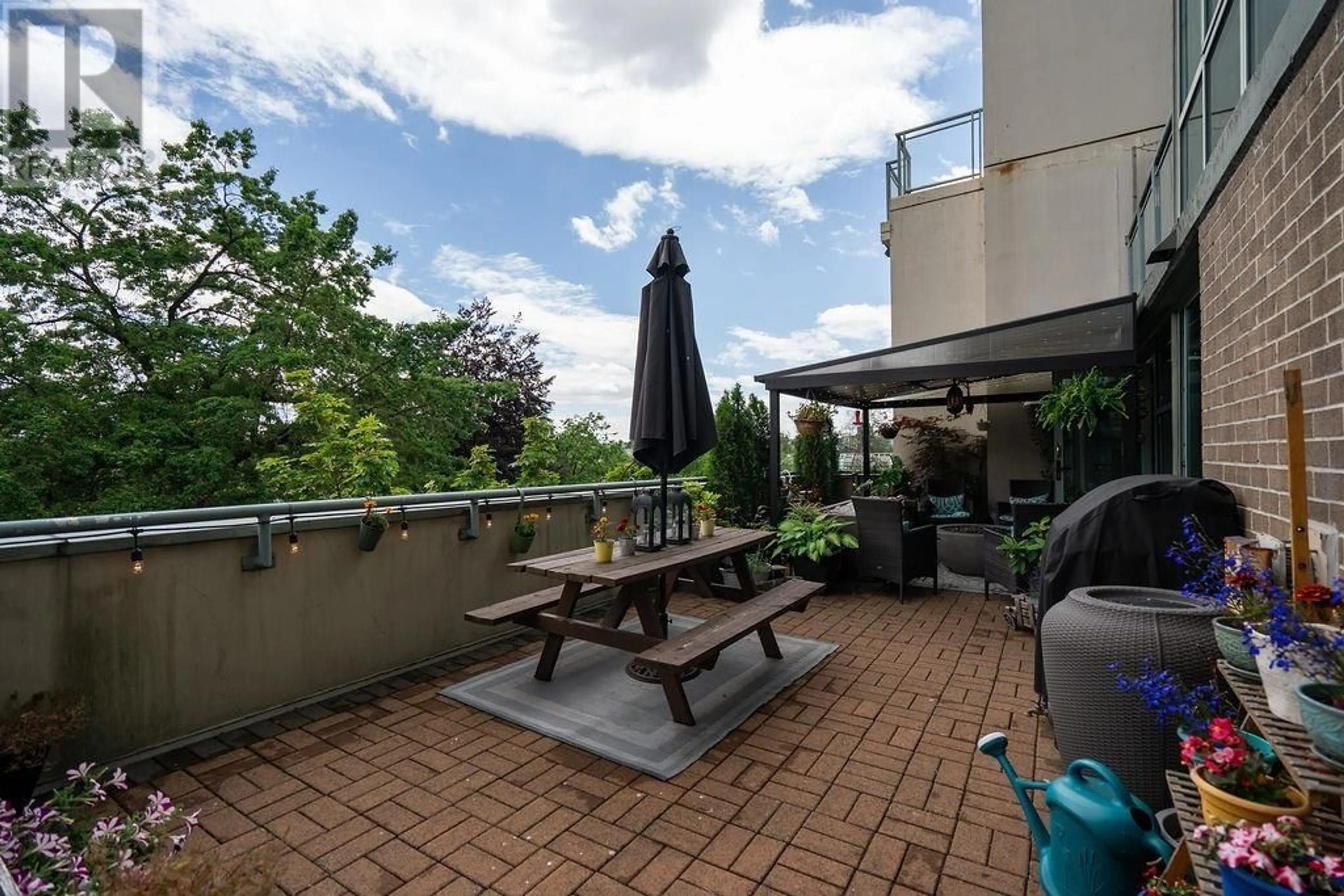 Patio, unknown for 406 - 1159 MAIN STREET, Vancouver British Columbia V6A4B6