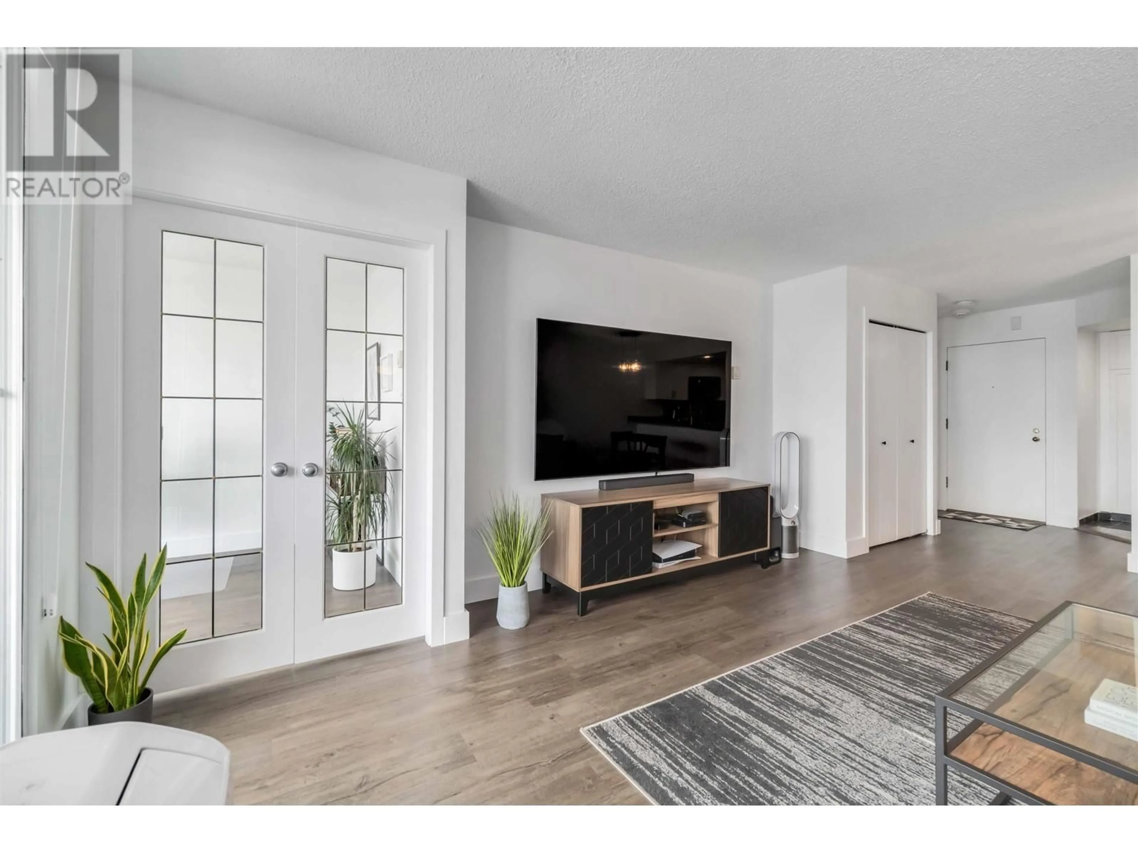 Unknown for 405 - 1045 QUAYSIDE DRIVE, New Westminster British Columbia V3M6C9