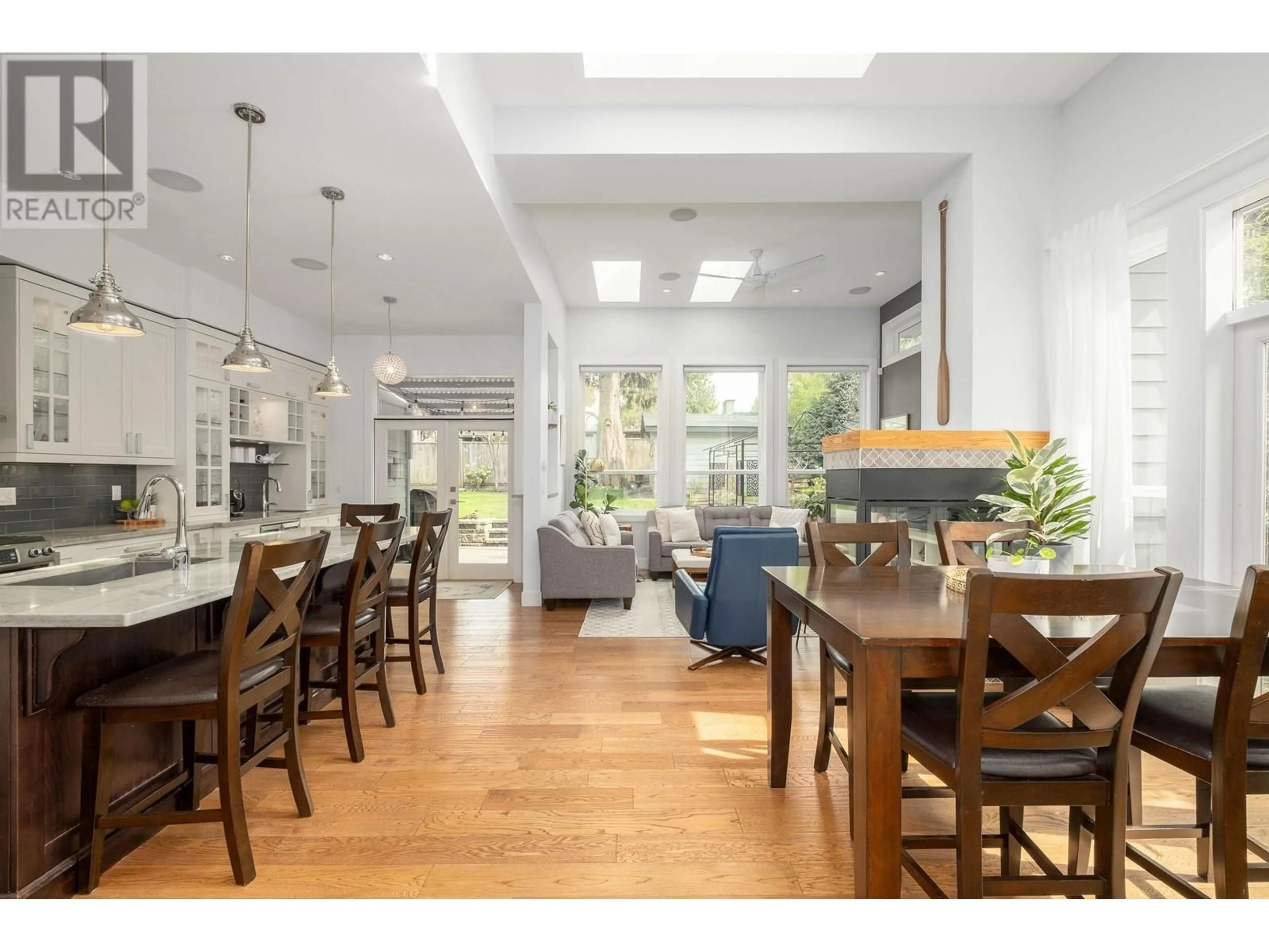 Open concept kitchen, unknown for 2796 WILLIAM AVENUE, North Vancouver British Columbia V7K1Z5